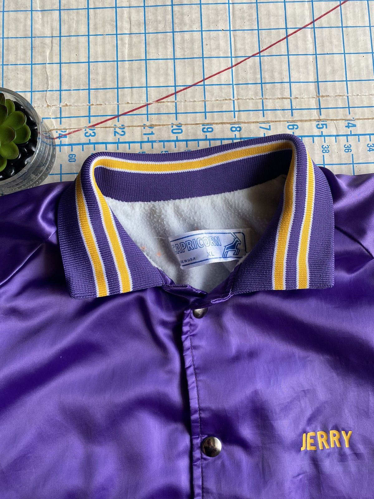 NBA × Vintage Vintage Utah Jazz Boosters Club Purple Satin Jacket Size XL Size US XL / EU 56 / 4 - 9 Thumbnail