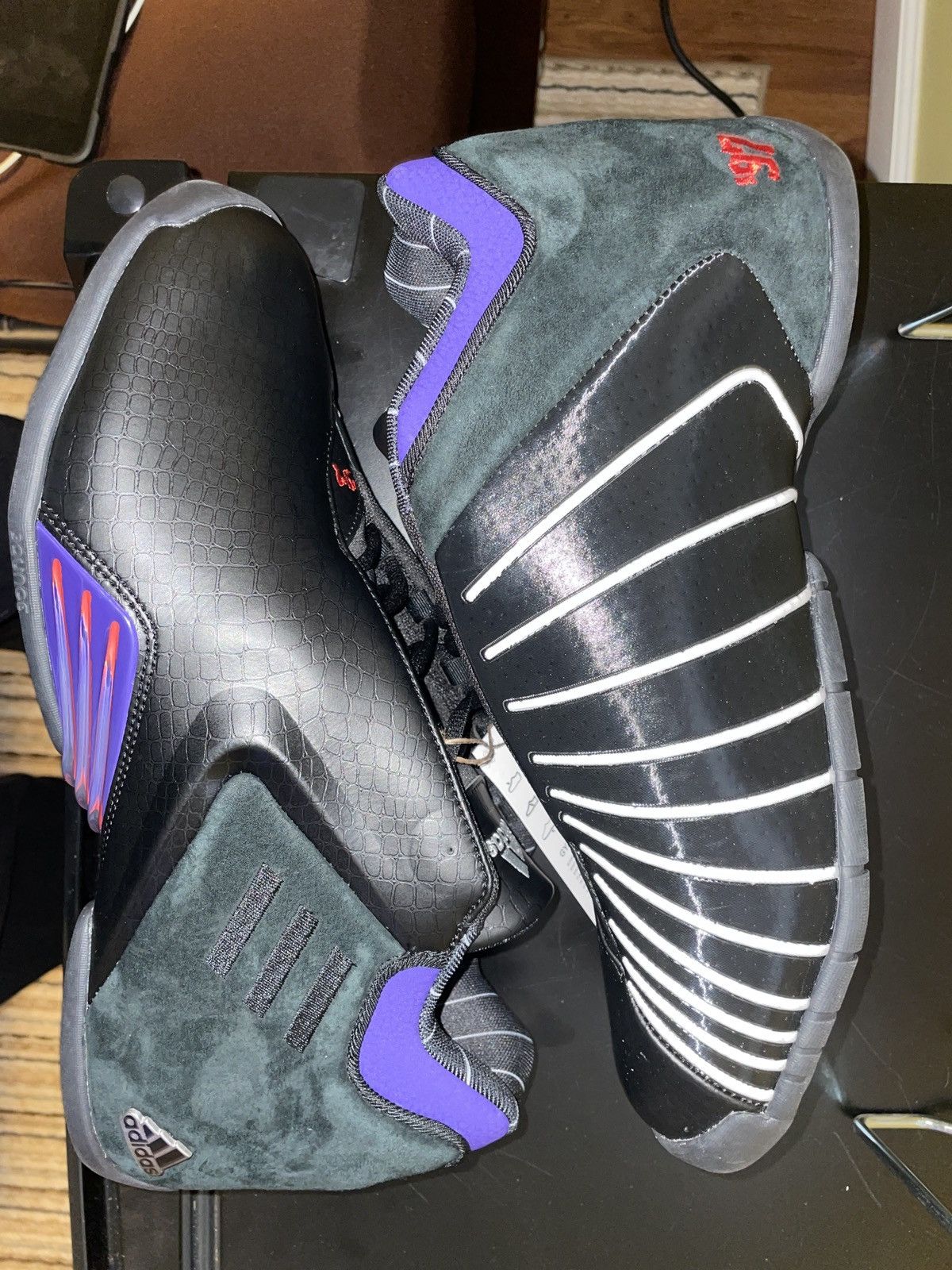 Adidas Adidas T Mac 3 Restomod Raptors colorway Size US 11 / EU 44 - 7 Thumbnail