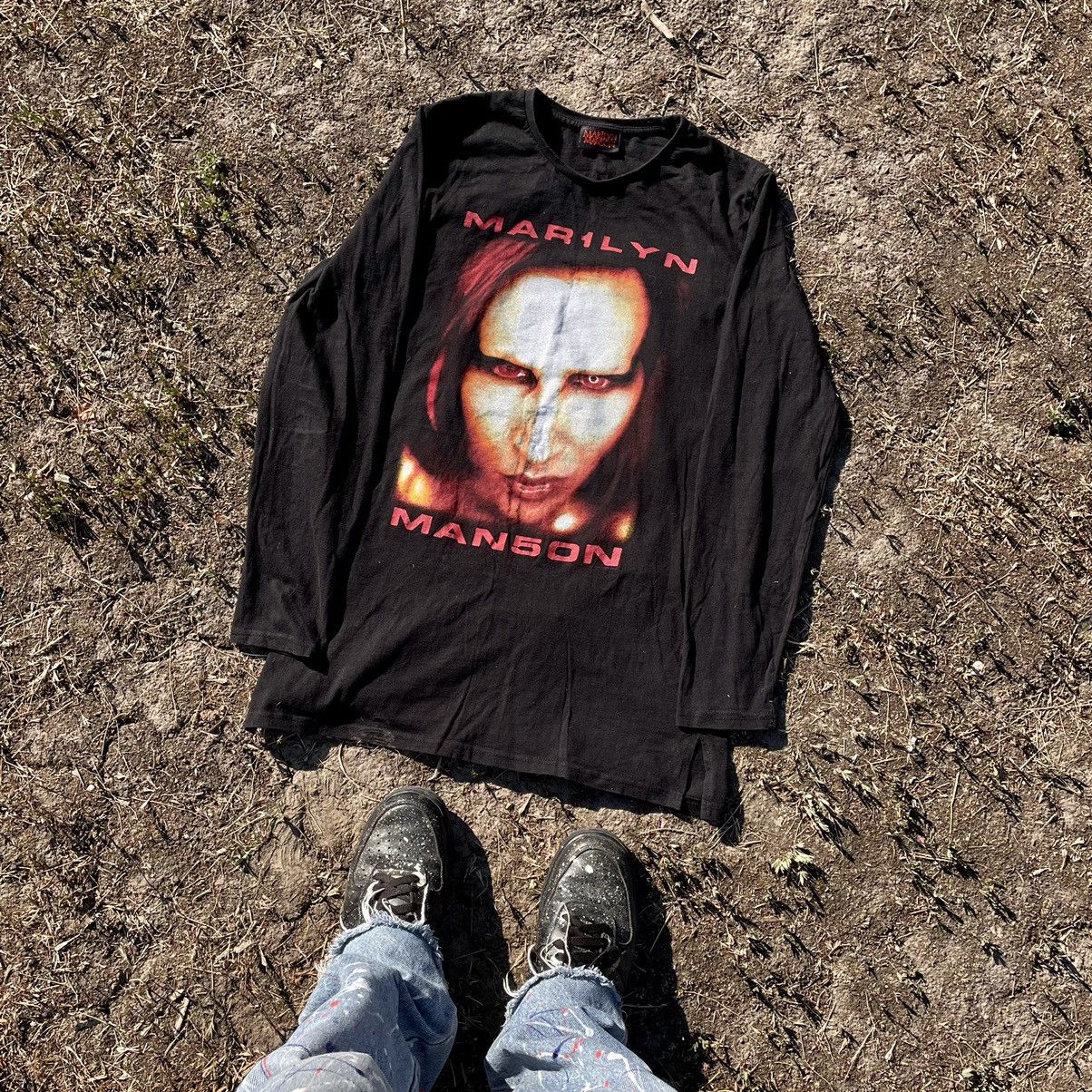 Vintage Vintage Y2K Marilyn Manson Band Tee Sun Faded Grunge Slim XL Size US XL / EU 56 / 4 - 5 Thumbnail