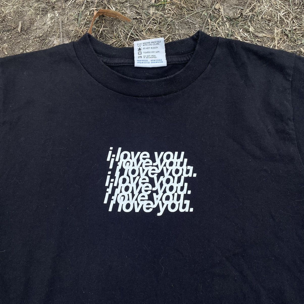 Vintage Vintage Y2K ADULT Tee Love Love Buymypiece M Size US M / EU 48-50 / 2 - 4 Thumbnail