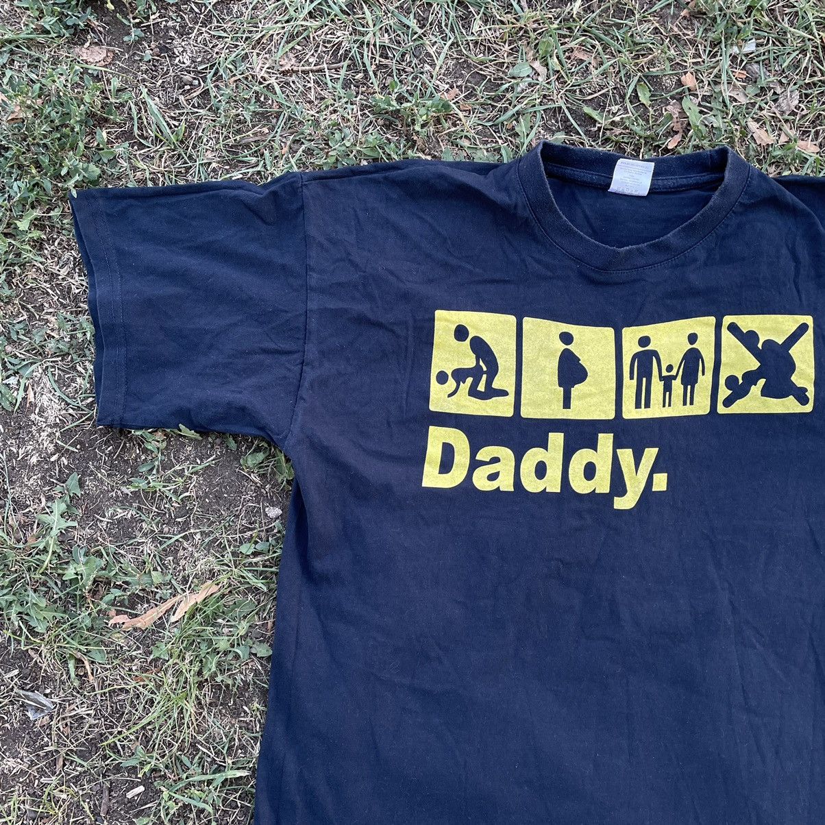 Vintage Vintage 90s Graphic Tee Daddy Humor Streetwear Cropped M Size US M / EU 48-50 / 2 - 3 Thumbnail
