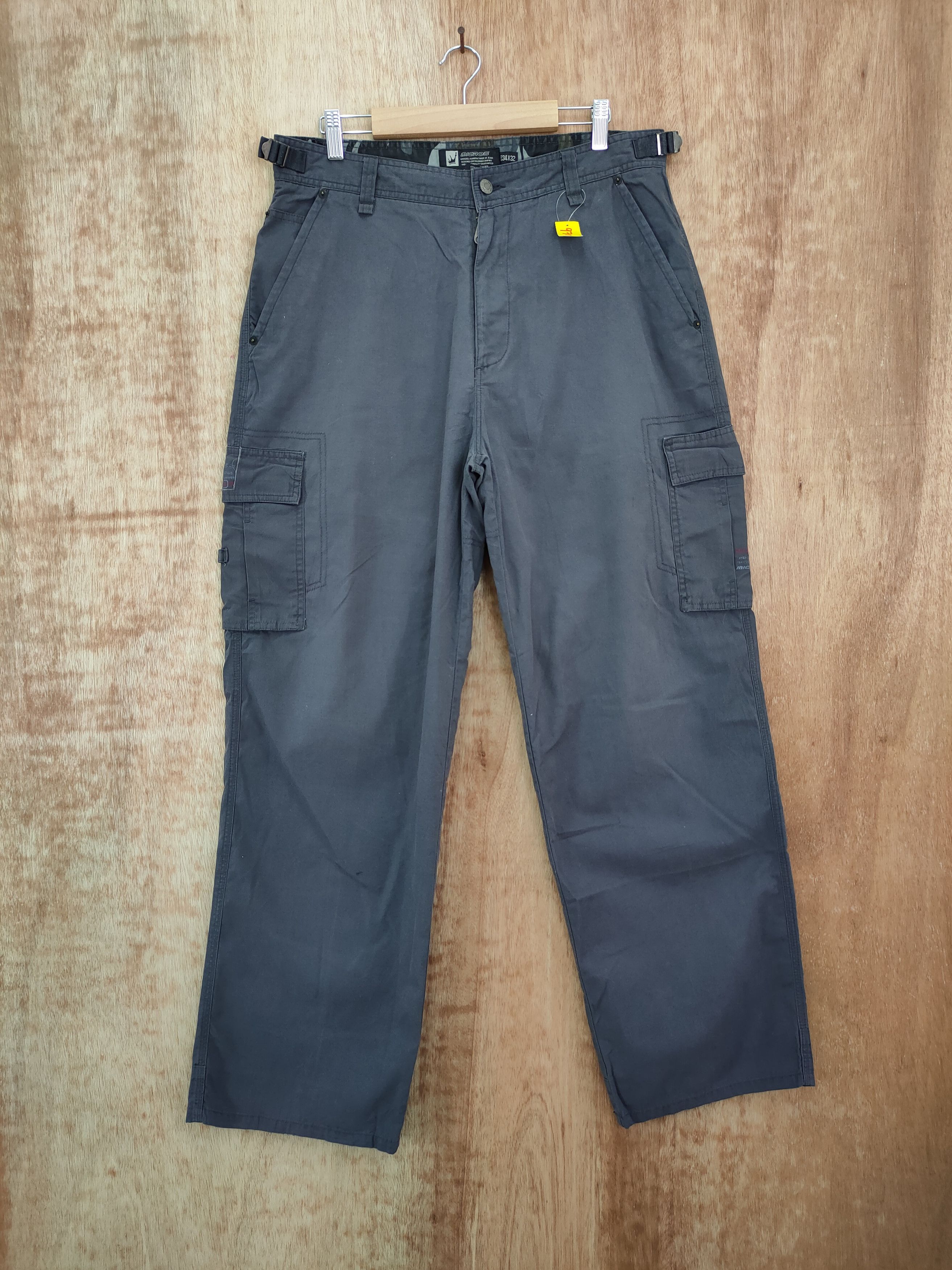 image of Micros Utility Multi Pocket Tactical Cargo Pants 970 in Black, Men's (Size 34)