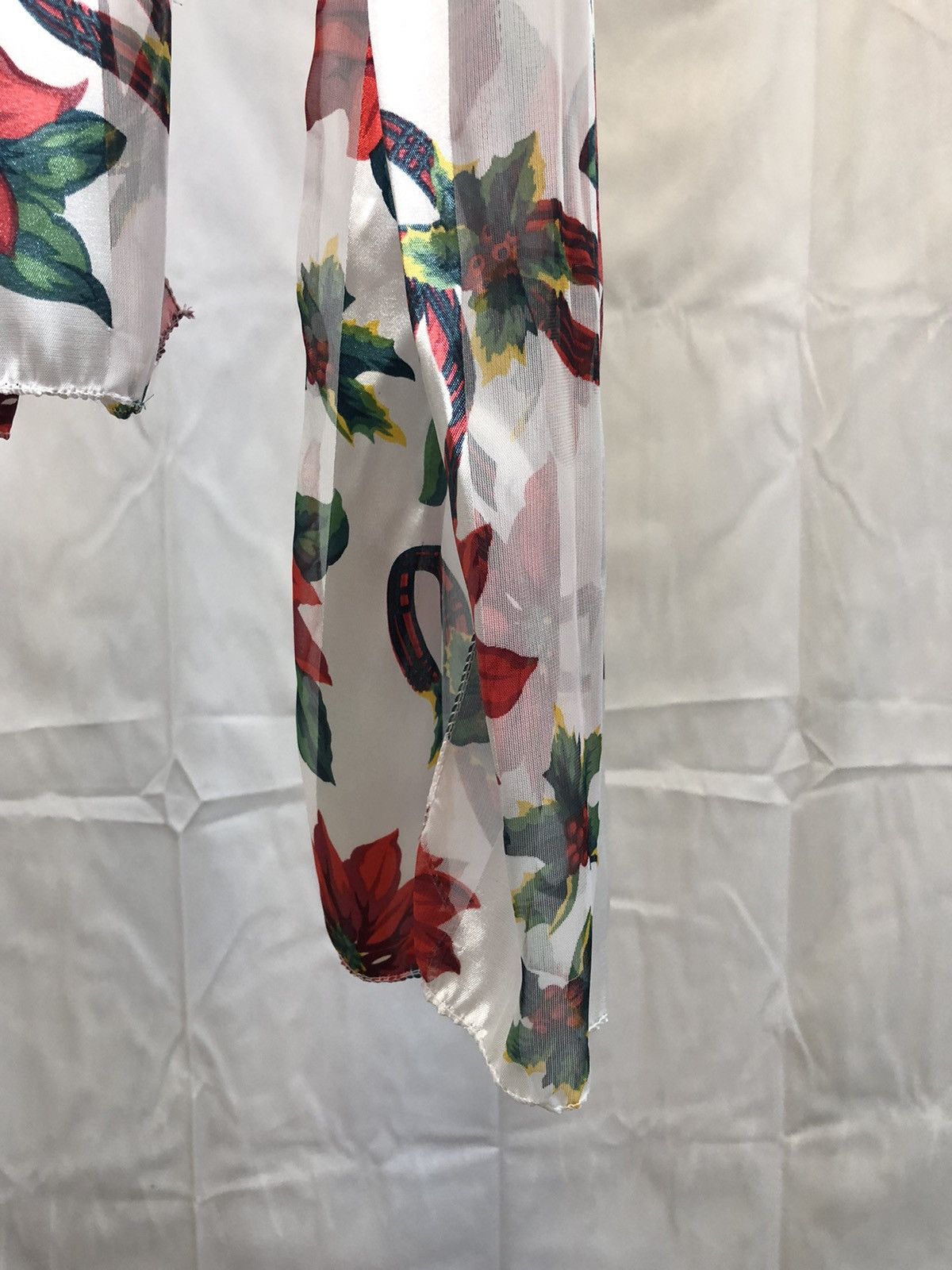 Vintage Vintage White Striped Red Flower Scarf Size ONE SIZE - 6 Thumbnail
