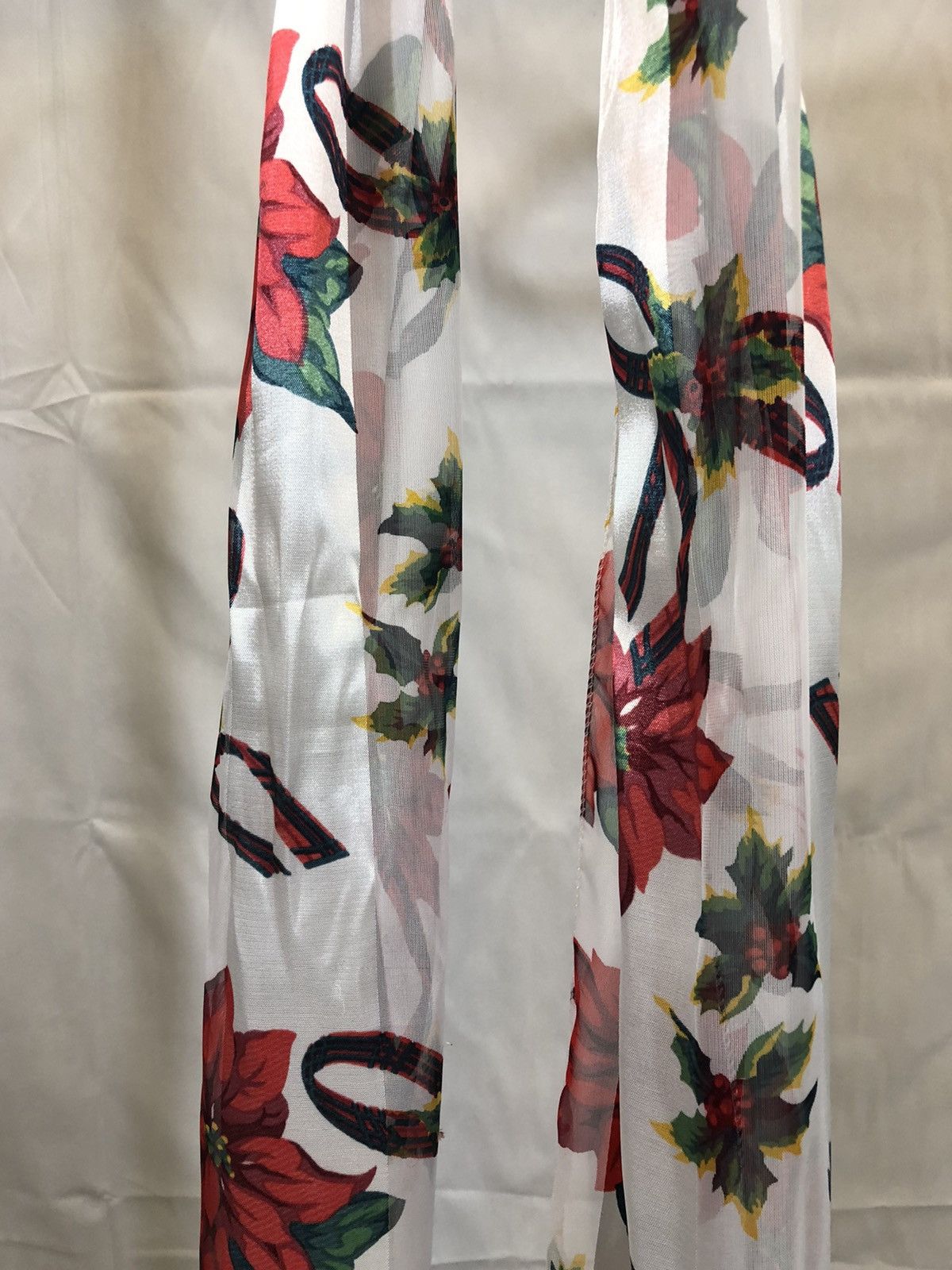 Vintage Vintage White Striped Red Flower Scarf Size ONE SIZE - 9 Thumbnail