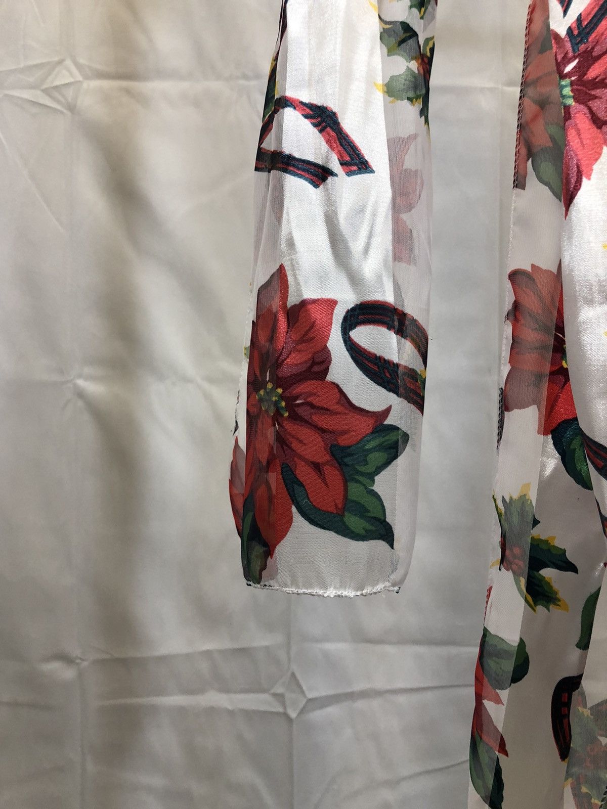 Vintage Vintage White Striped Red Flower Scarf Size ONE SIZE - 7 Thumbnail