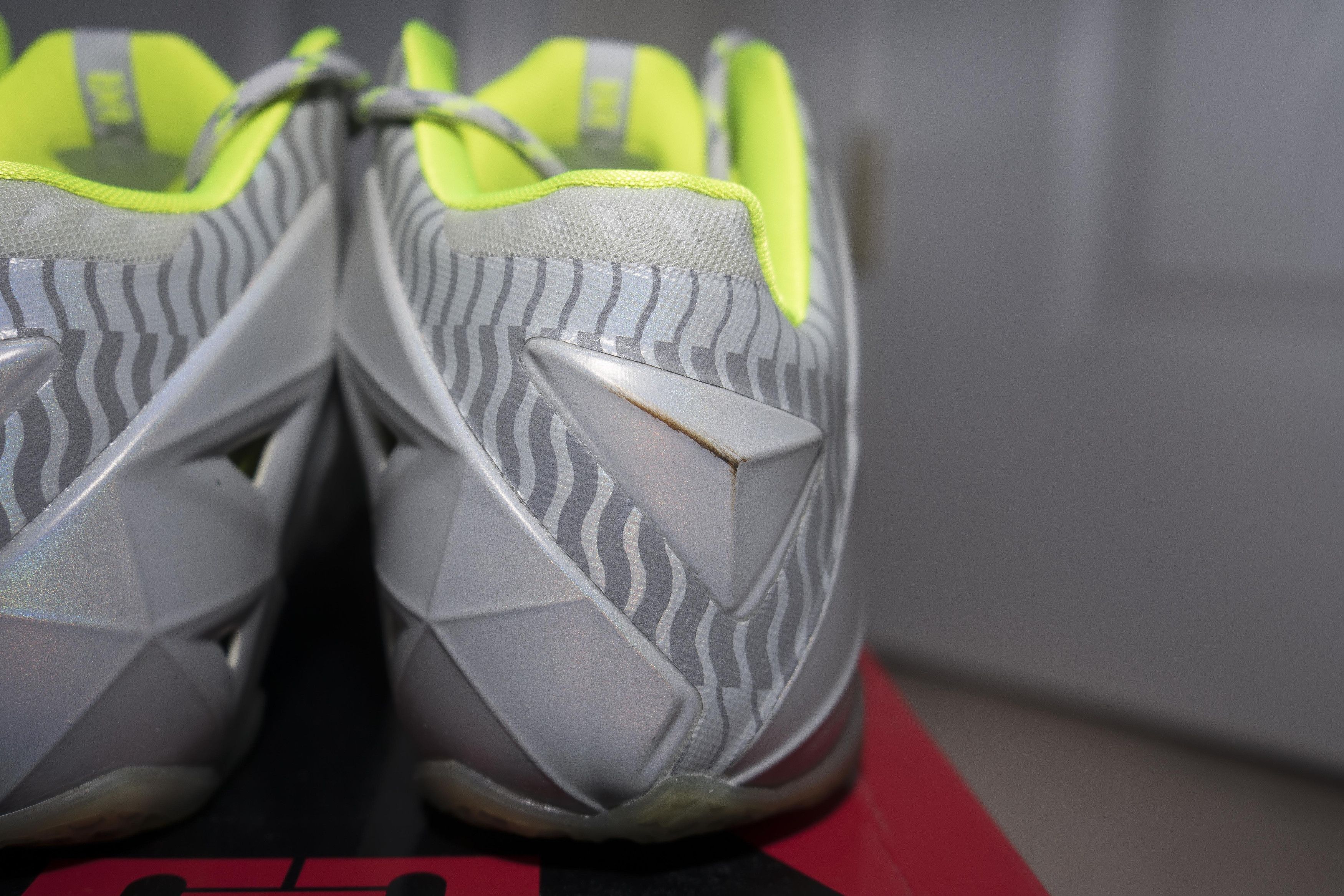 Nike Lebron XI (11) "Collection" - Volt/Grey - Sz 9.5 Size US 9.5 / EU 42-43 - 13 Thumbnail