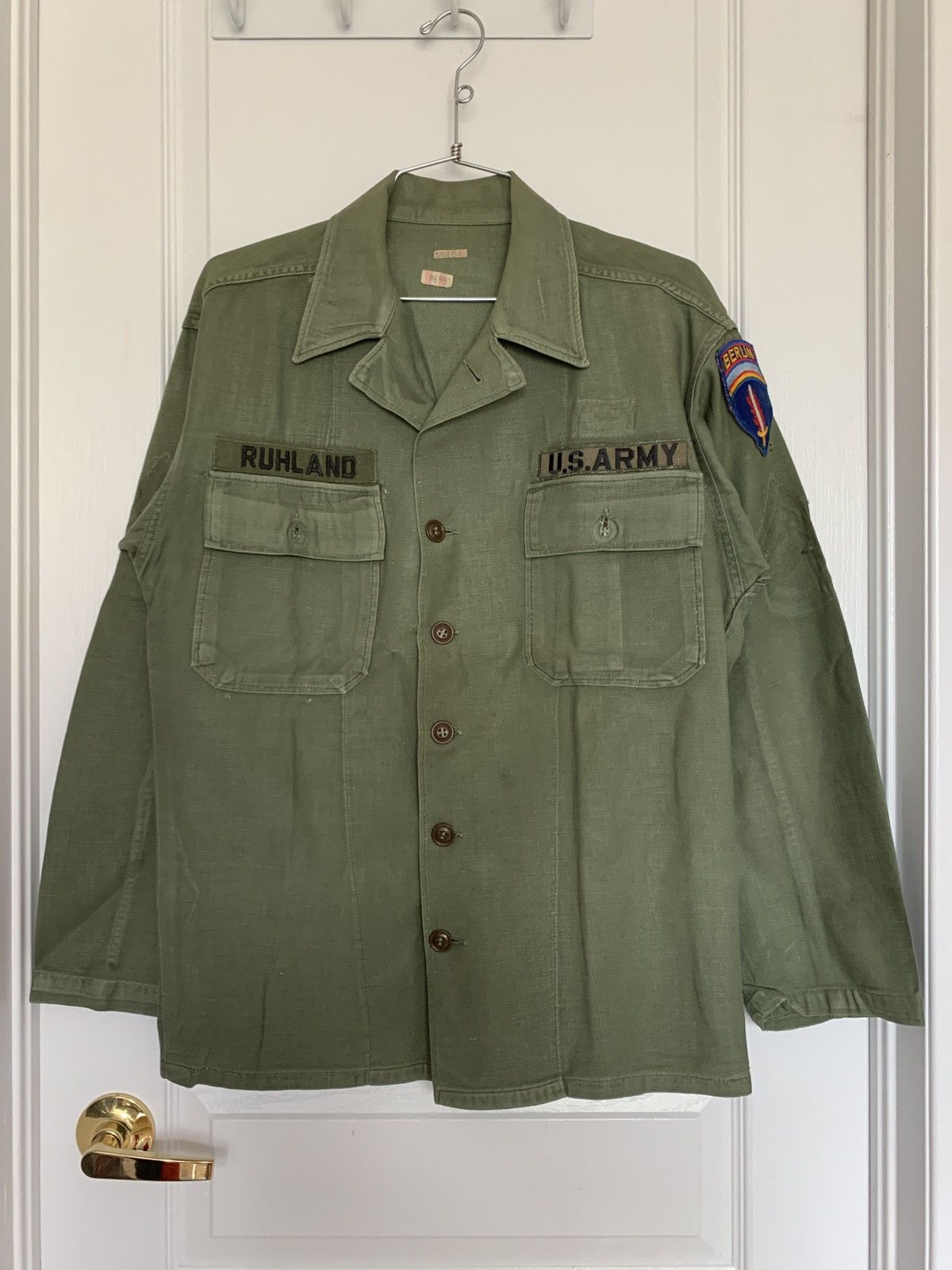 Other BERLIN PATCH U.S. ARMY SHIRT Size US S / EU 44-46 / 1 - 2 Thumbnail