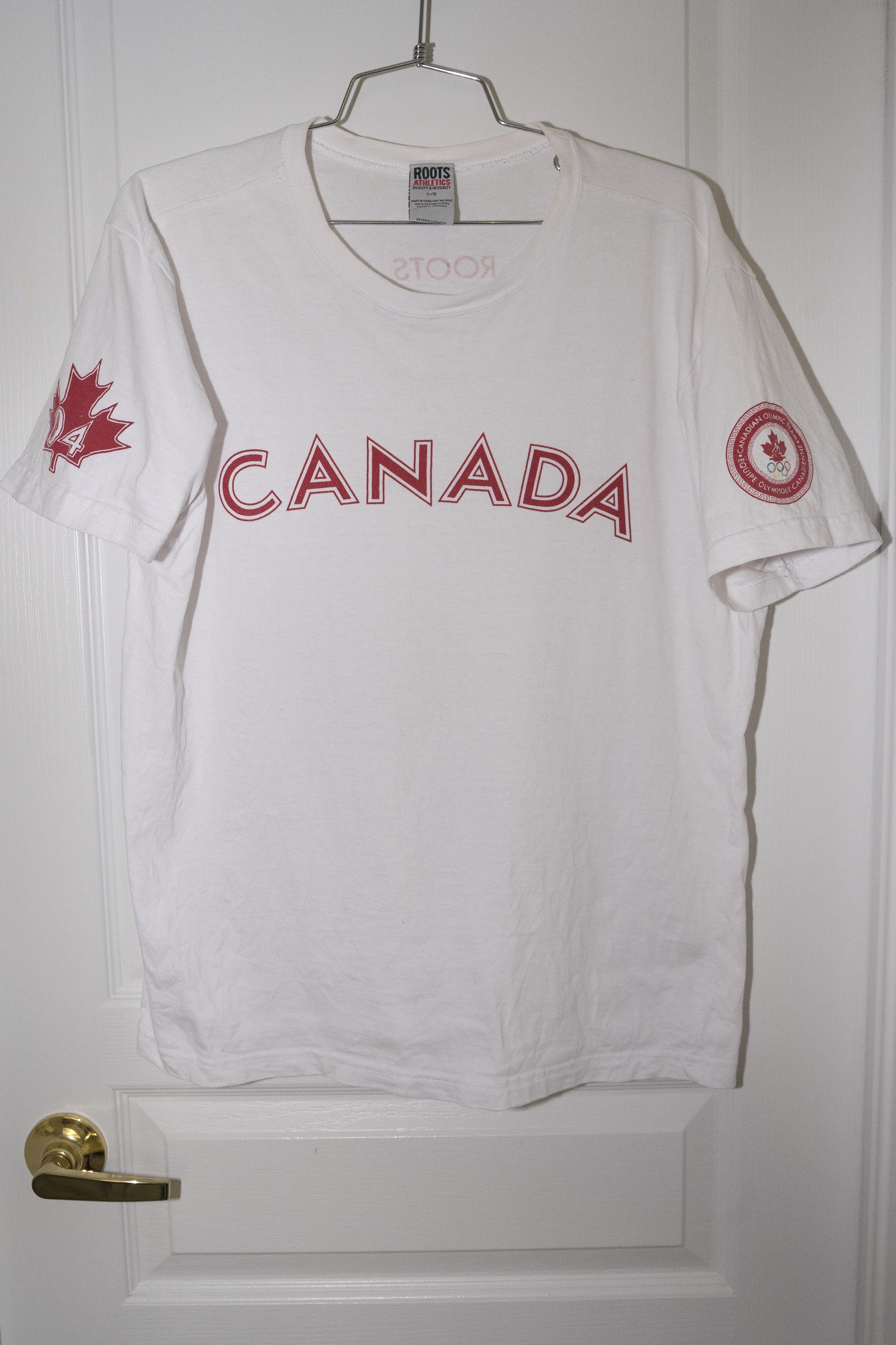 Roots 2004 Olympics Team Canada Tee - Sz L Size US L / EU 52-54 / 3 - 1 Thumbnail