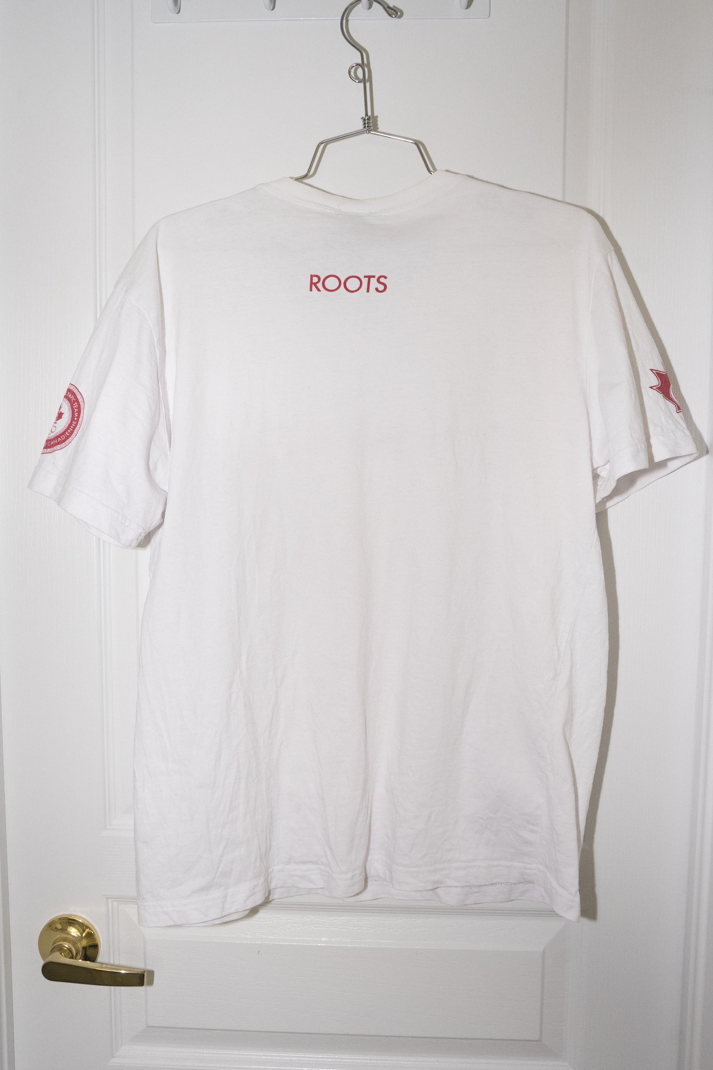 Roots 2004 Olympics Team Canada Tee - Sz L Size US L / EU 52-54 / 3 - 2 Thumbnail