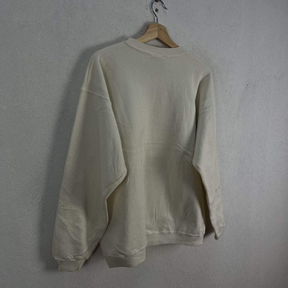 Vintage VINTAGE HANES HEAVYWEIGHT SWEATSHIRT CREWNECK BIG LOGO USA Size US L / EU 52-54 / 3 - 7 Thumbnail