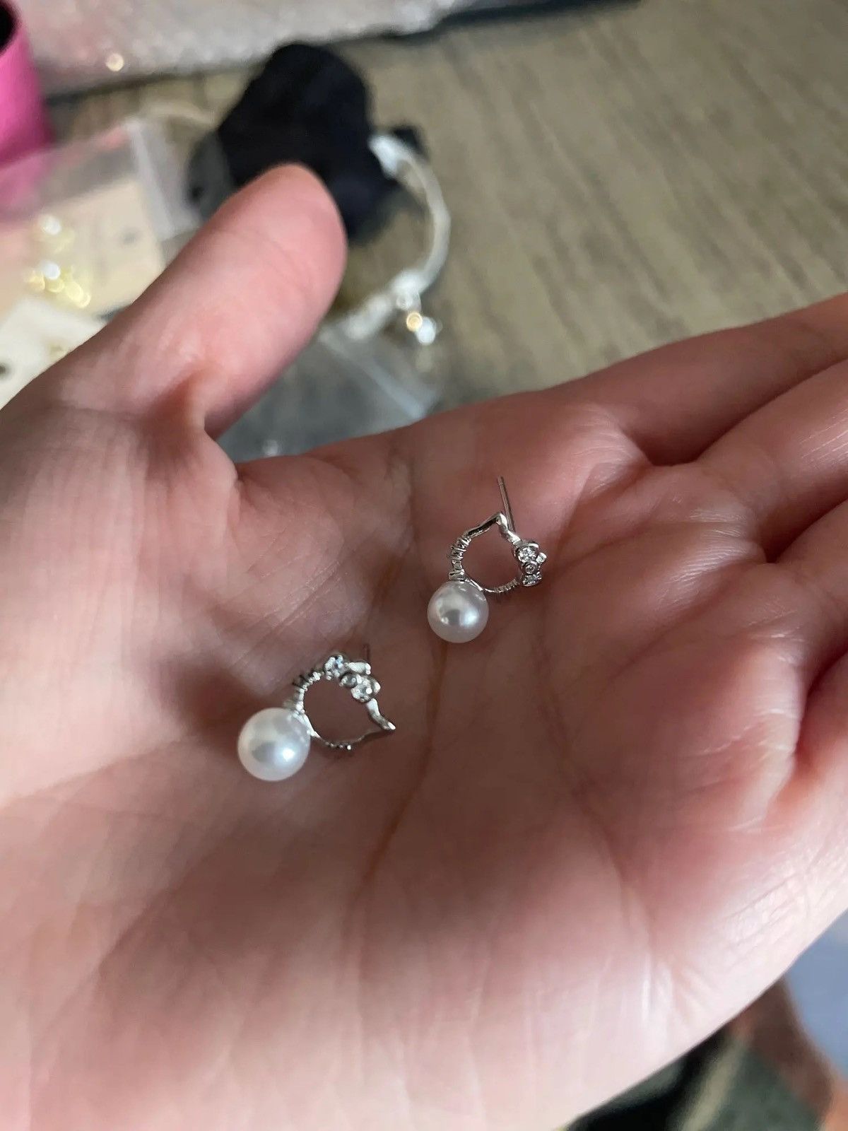 Other White Cubic Zirconia stone pearl earrings Size ONE SIZE - 5 Thumbnail