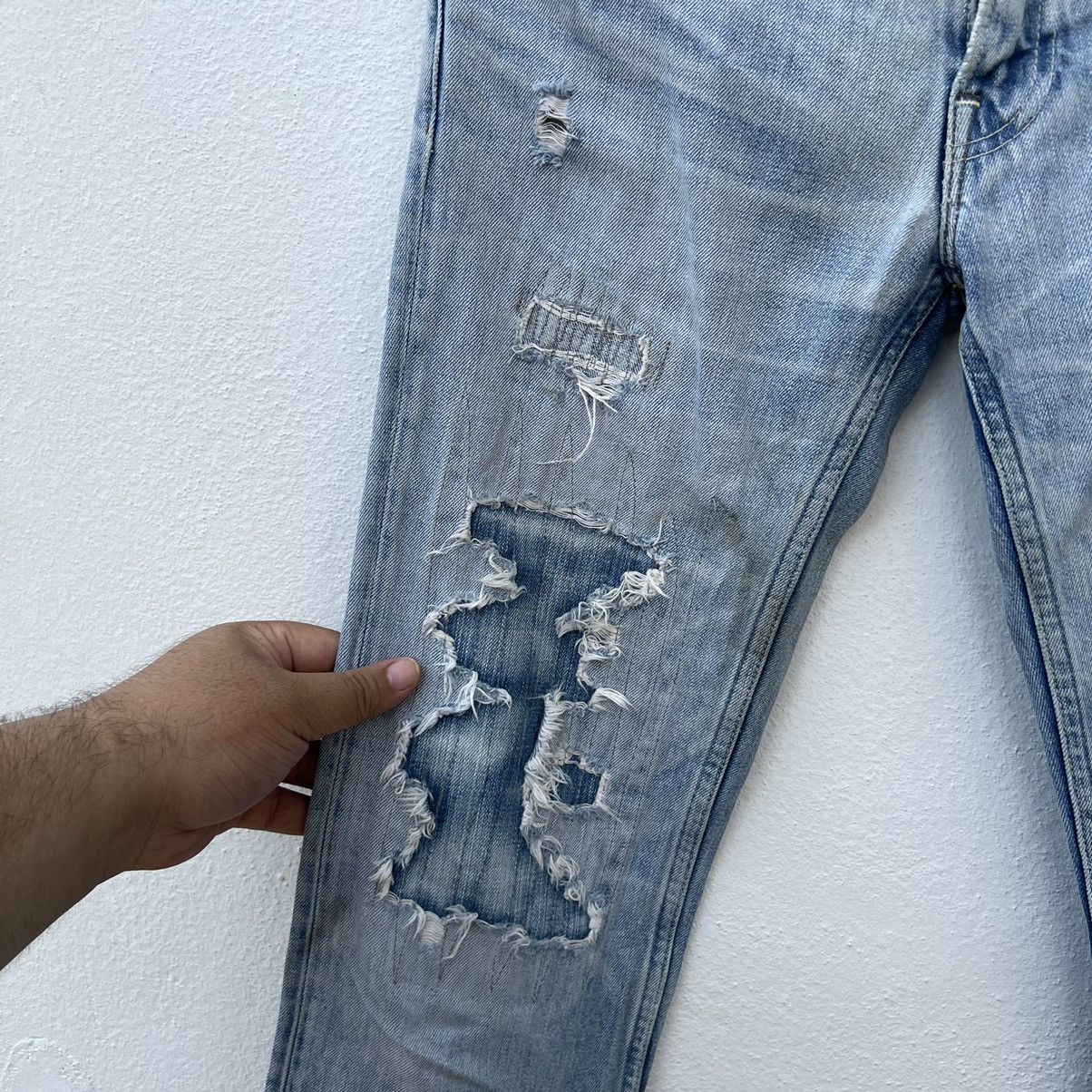 Levi's VINTAGE LEVI’S DISTRESSED DESIGN PUNK STYLE WEAR Size US 28 / EU 44 - 5 Thumbnail