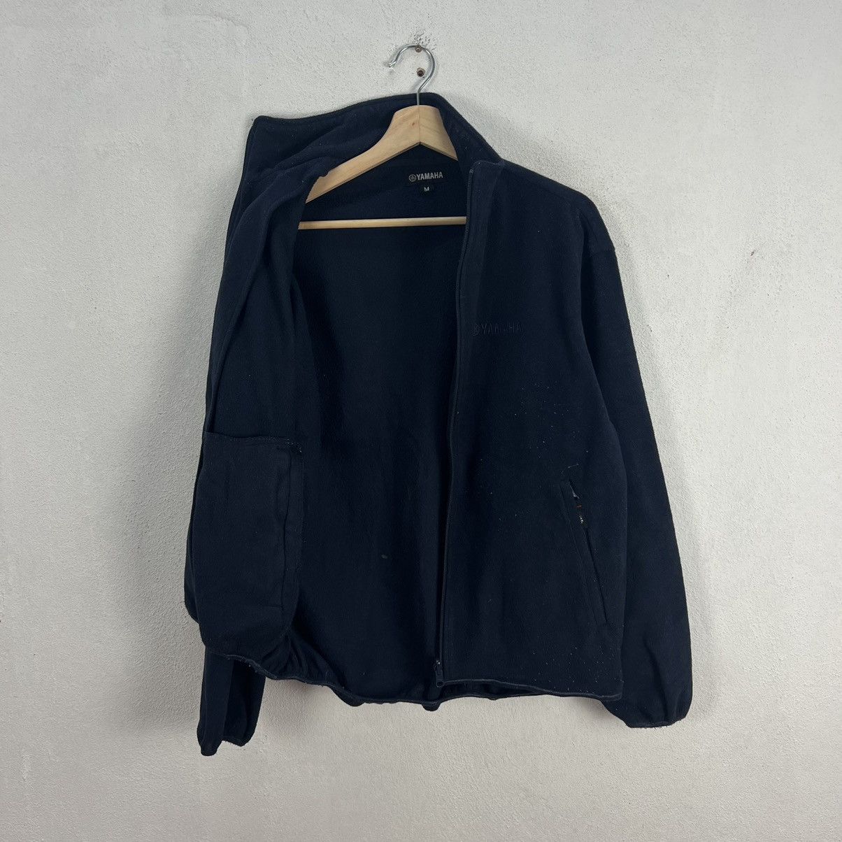 Japanese Brand VINTAGE YAMAHA FLEECE JACKET ZIPPER RACING STAFF Size US M / EU 48-50 / 2 - 8 Thumbnail
