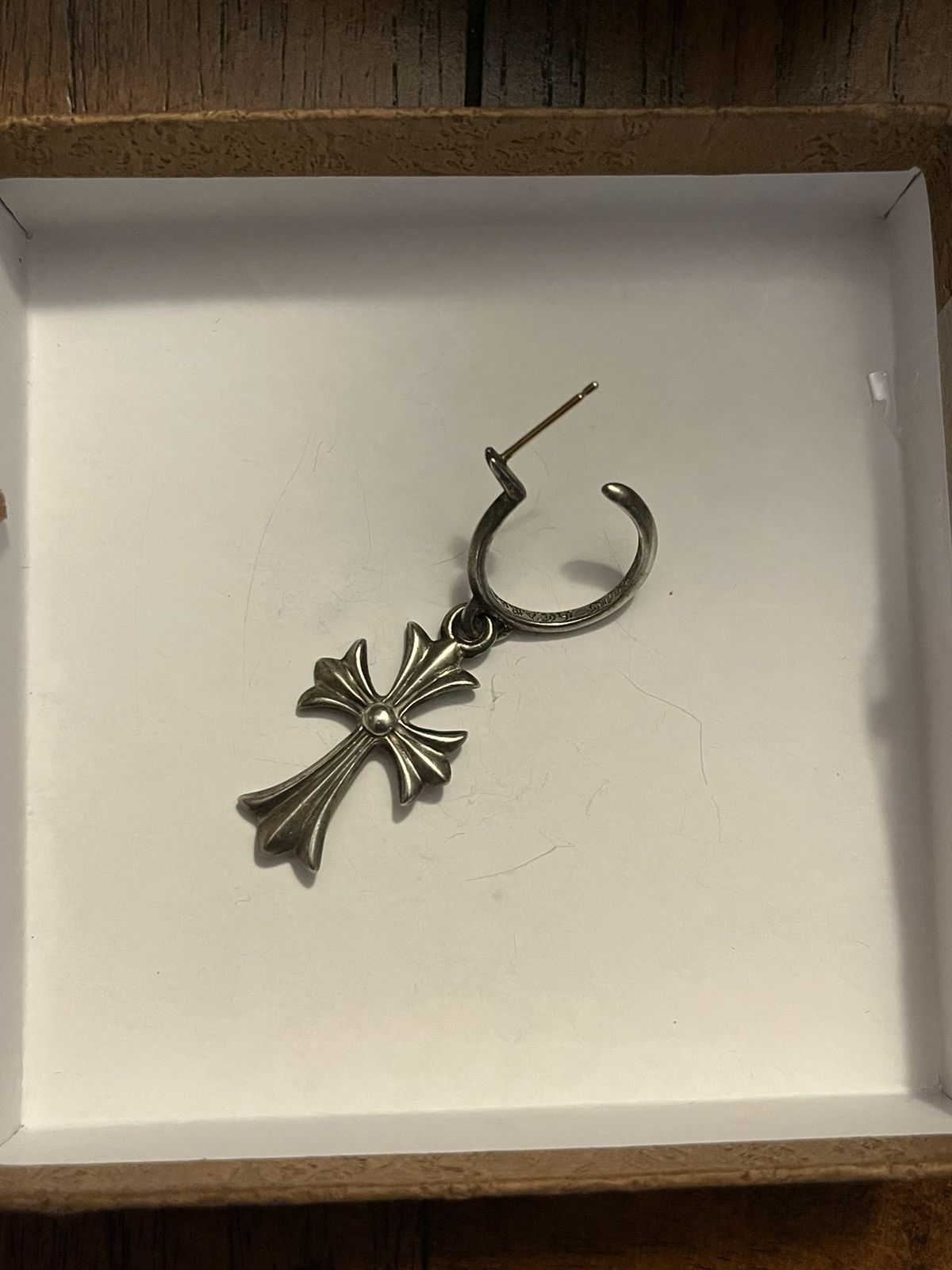 Chrome hearts cross hoop earrings main image 0