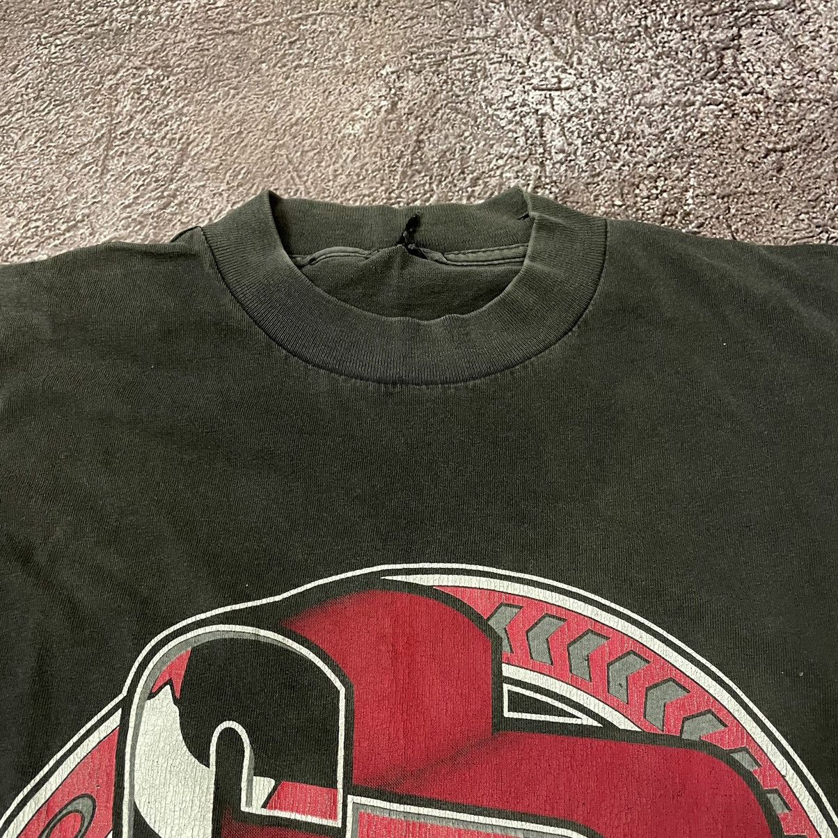 Vintage Vintage 90s Chicago Bulls Graphic Tee Streetwear Faded M Size US M / EU 48-50 / 2 - 6 Thumbnail