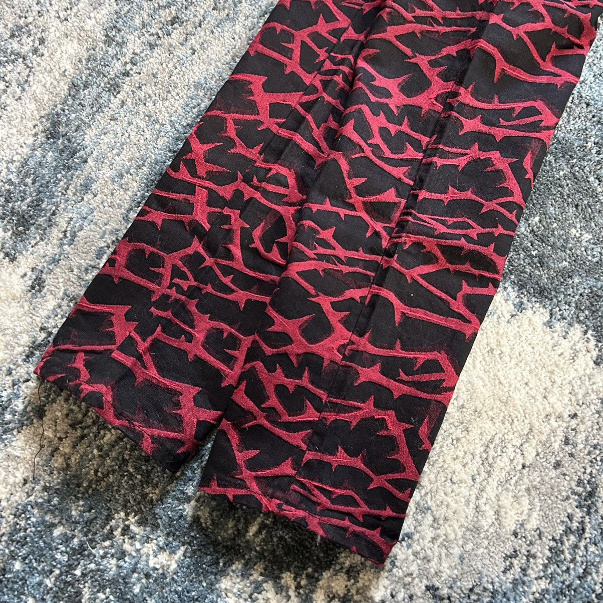 Supreme 2018 WOVEN JACQUARD THORN JEAN DENiM PANTS BLACK RED Size US 32 / EU 48 - 13 Thumbnail