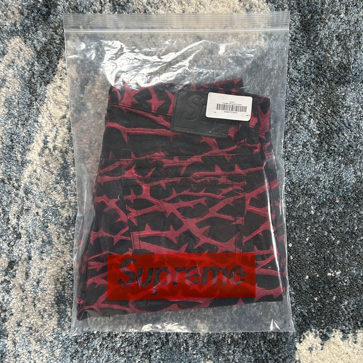 Supreme 2018 WOVEN JACQUARD THORN JEAN DENiM PANTS BLACK RED Size US 32 / EU 48 - 16 Thumbnail