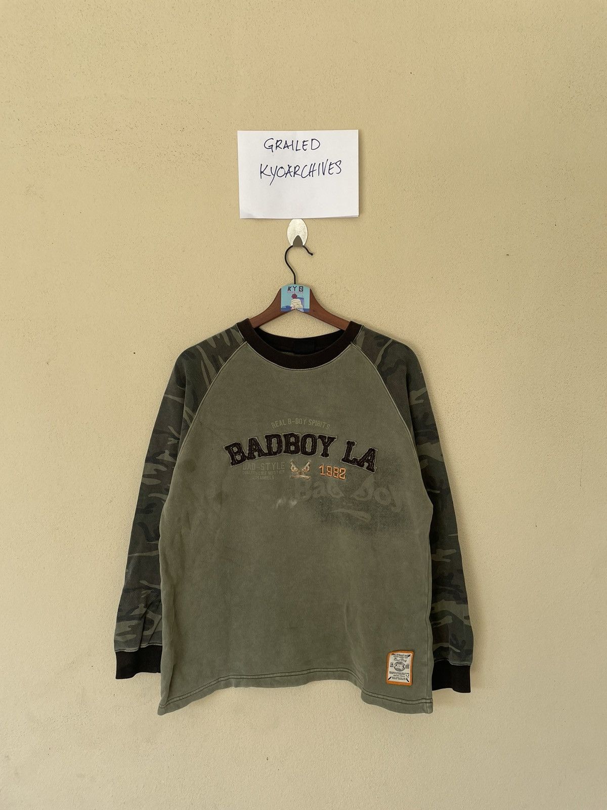 Other VINTAGE BAD BOY CAMO SWEATSHIRT Size US S / EU 44-46 / 1 - 1 Thumbnail