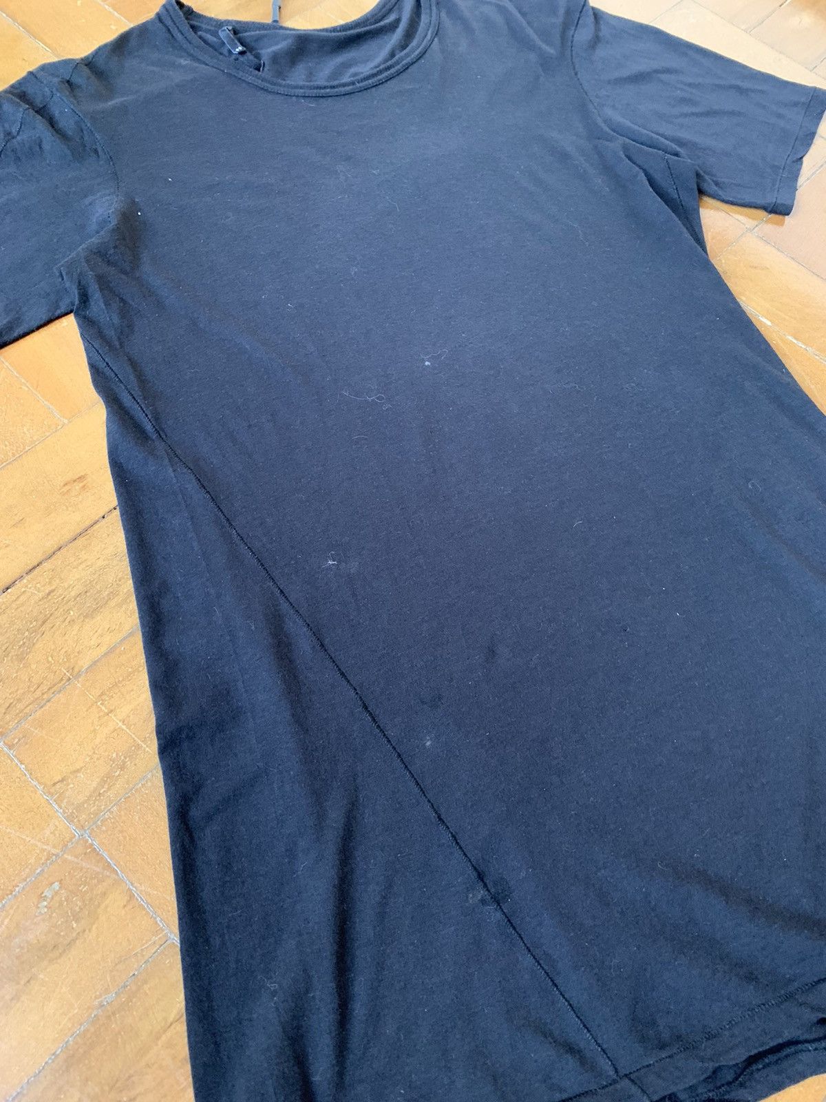 Boris Bidjan Saberi Black longline fine cotton asymmetric cut t-shirt Size US M / EU 48-50 / 2 - 3 Thumbnail