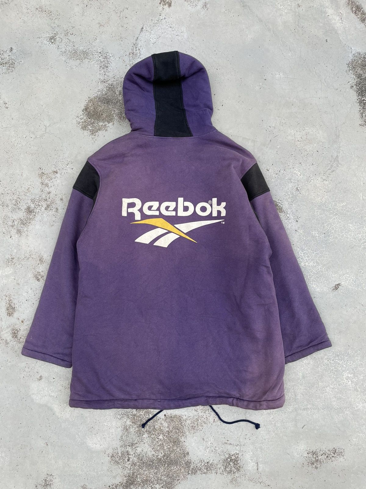 VINTAGE REEBOK BIG LOGO HOODIE