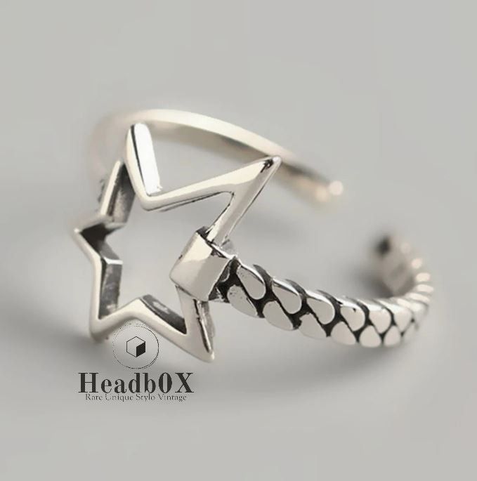 Jewelry Star Ring Size ONE SIZE - 1 Thumbnail