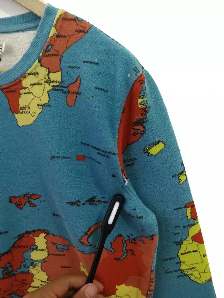 Bdg × Vintage Bdg world maps sweatshirts crewneck overprint Size US S / EU 44-46 / 1 - 7 Thumbnail