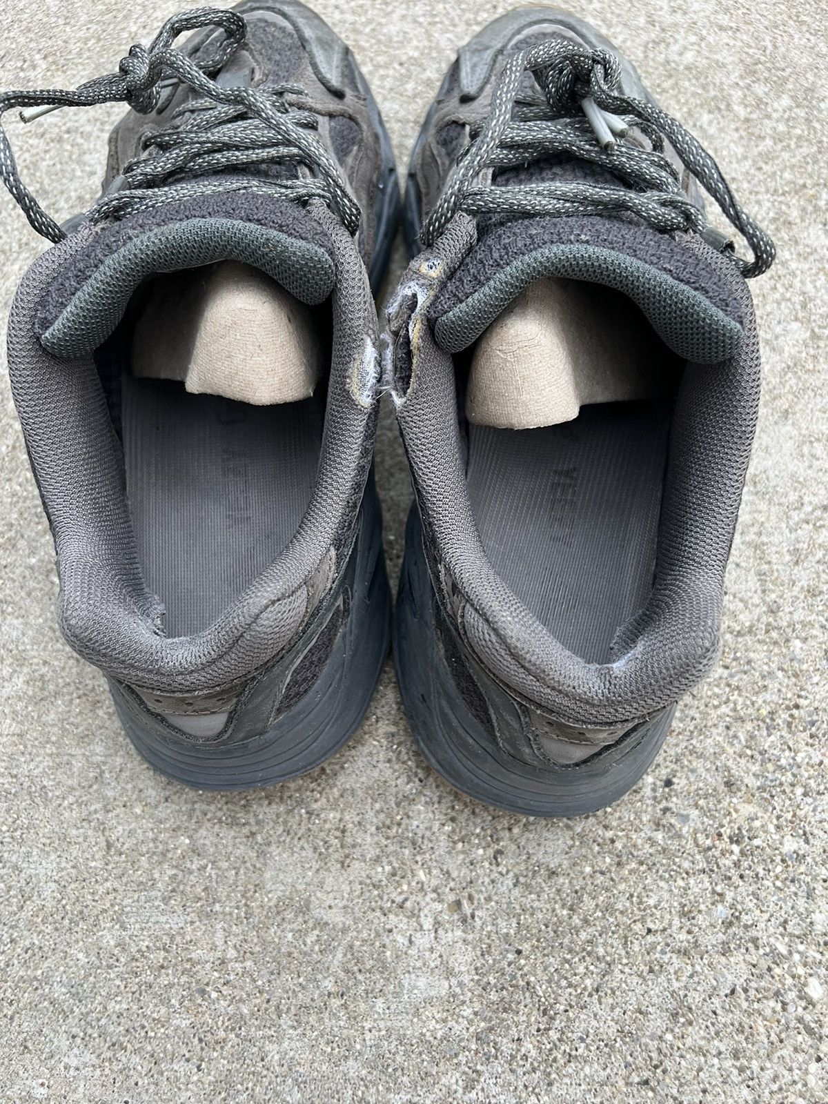 Adidas Adidas Yeezy 700 v2 Geode Size US 9 / EU 42 - 7 Thumbnail