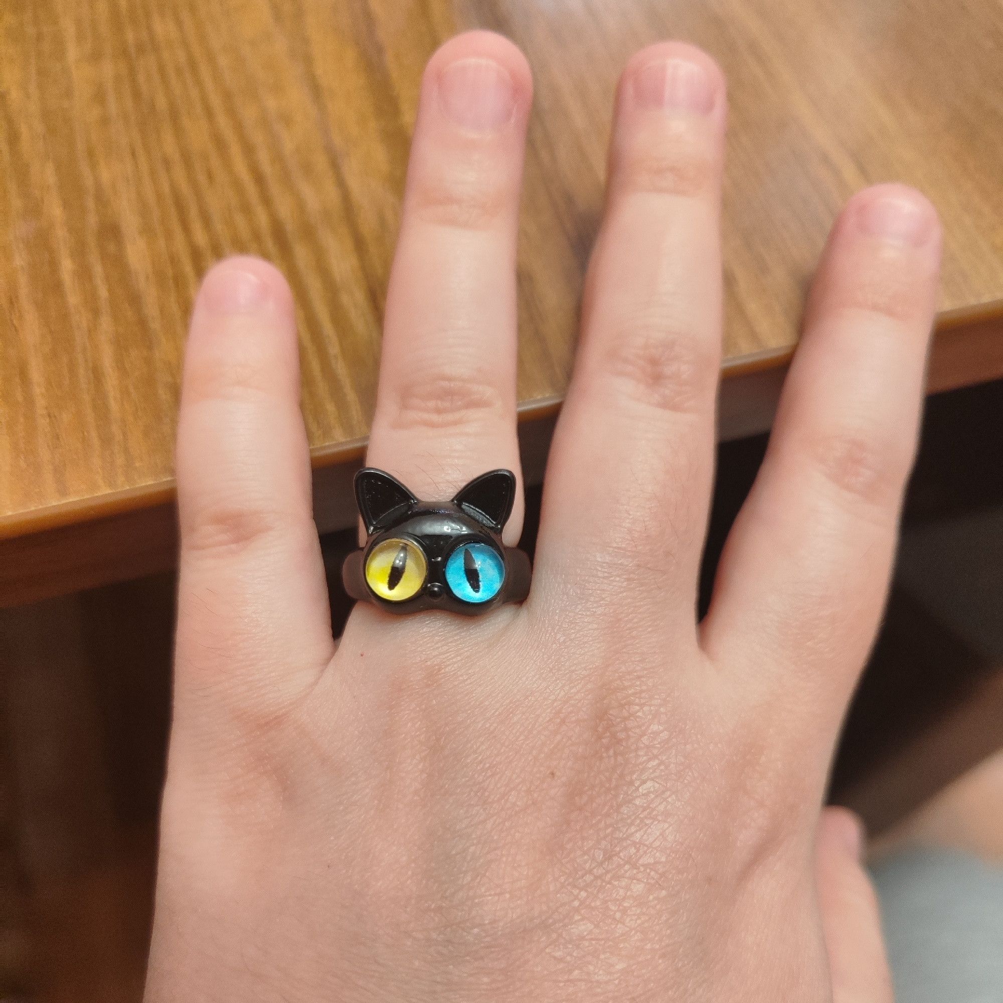 Jewelry Two Color Cat Eyes Ring Size ONE SIZE - 2 Thumbnail