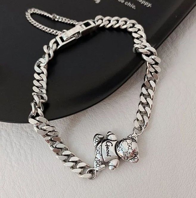 Jewelry Cute Bear Letter Pendant Bracelet Size ONE SIZE - 1 Thumbnail