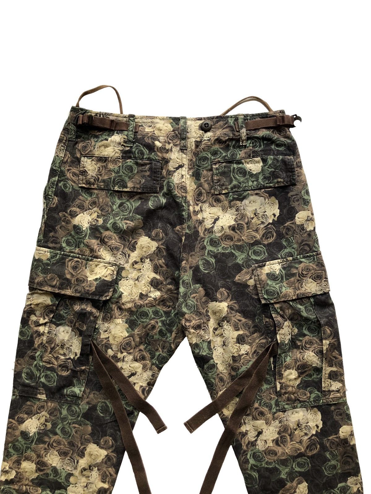 Maison MIHARA YASUHIRO SS11 MiharaYasuhiro Black Iris Rose Camo Cargo Bondage Pant Size US 29 - 9 Thumbnail