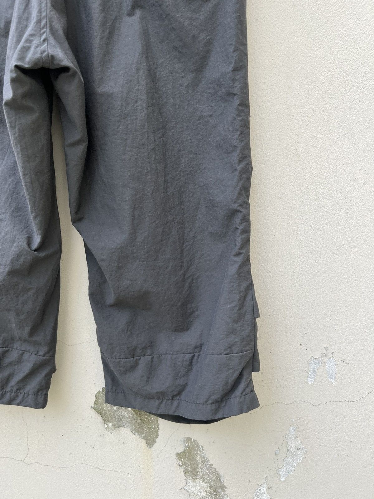 Vintage Vintage 2000s Nu/ke Pre Julius 7 Cropped 3/4 Pant Size US 29 - 19 Thumbnail