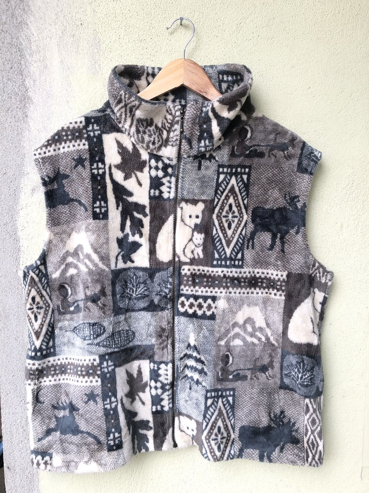 Habitat Vintage fleece printed overprint vest made in canada Size US L / EU 52-54 / 3 - 1 Thumbnail
