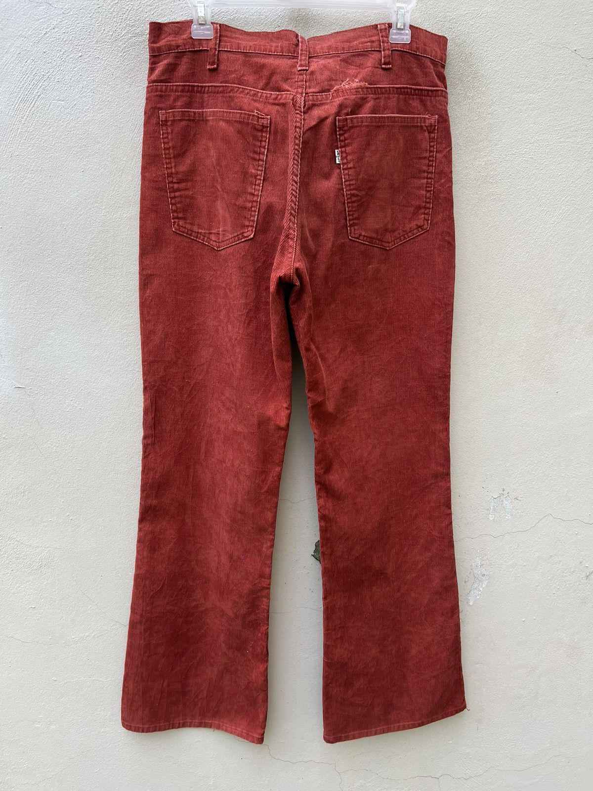 Levi's Vintage Levi’s 646 #3 Faded Red Corduroy Flare Pant Size US 32 / EU 48 - 15 Thumbnail