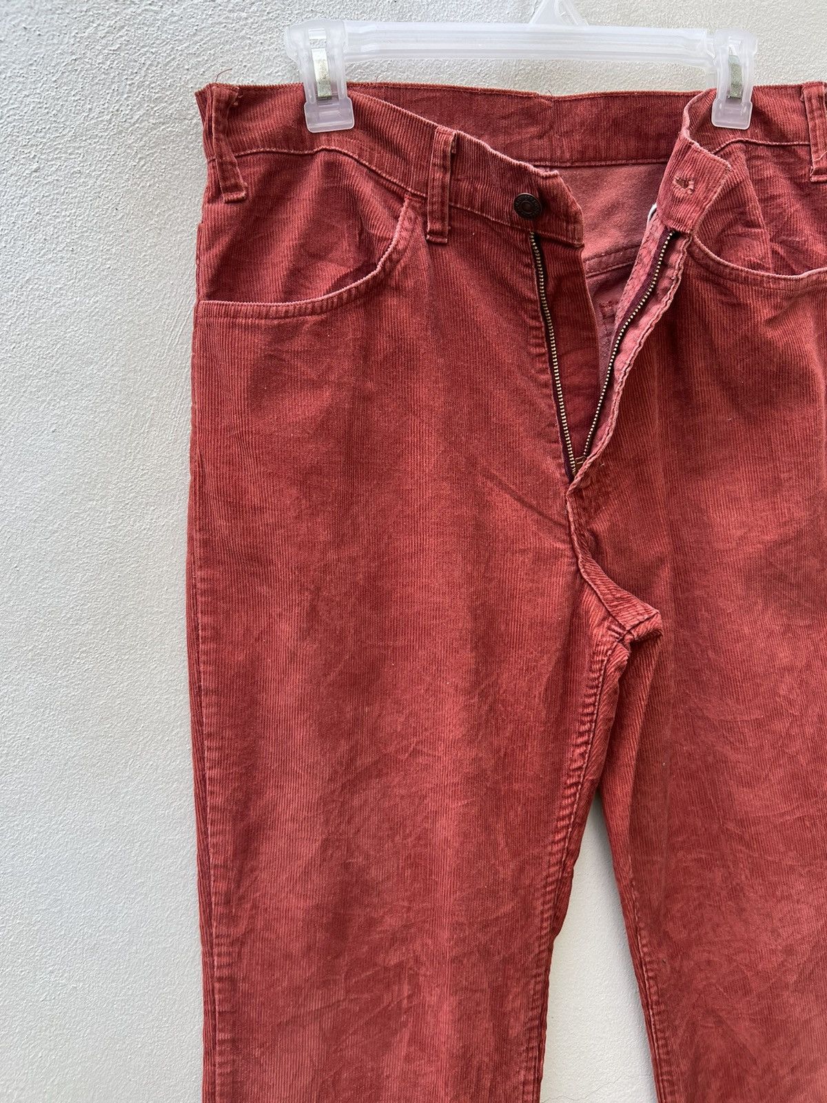 Levi's Vintage Levi’s 646 #3 Faded Red Corduroy Flare Pant Size US 32 / EU 48 - 8 Thumbnail