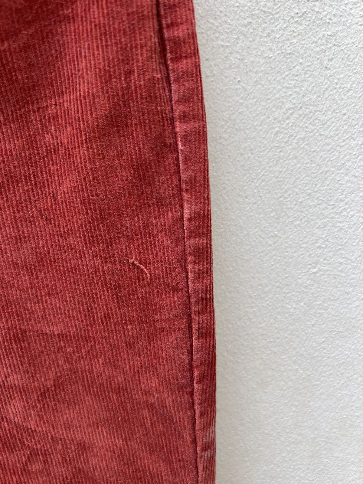 Levi's Vintage Levi’s 646 #3 Faded Red Corduroy Flare Pant Size US 32 / EU 48 - 12 Thumbnail
