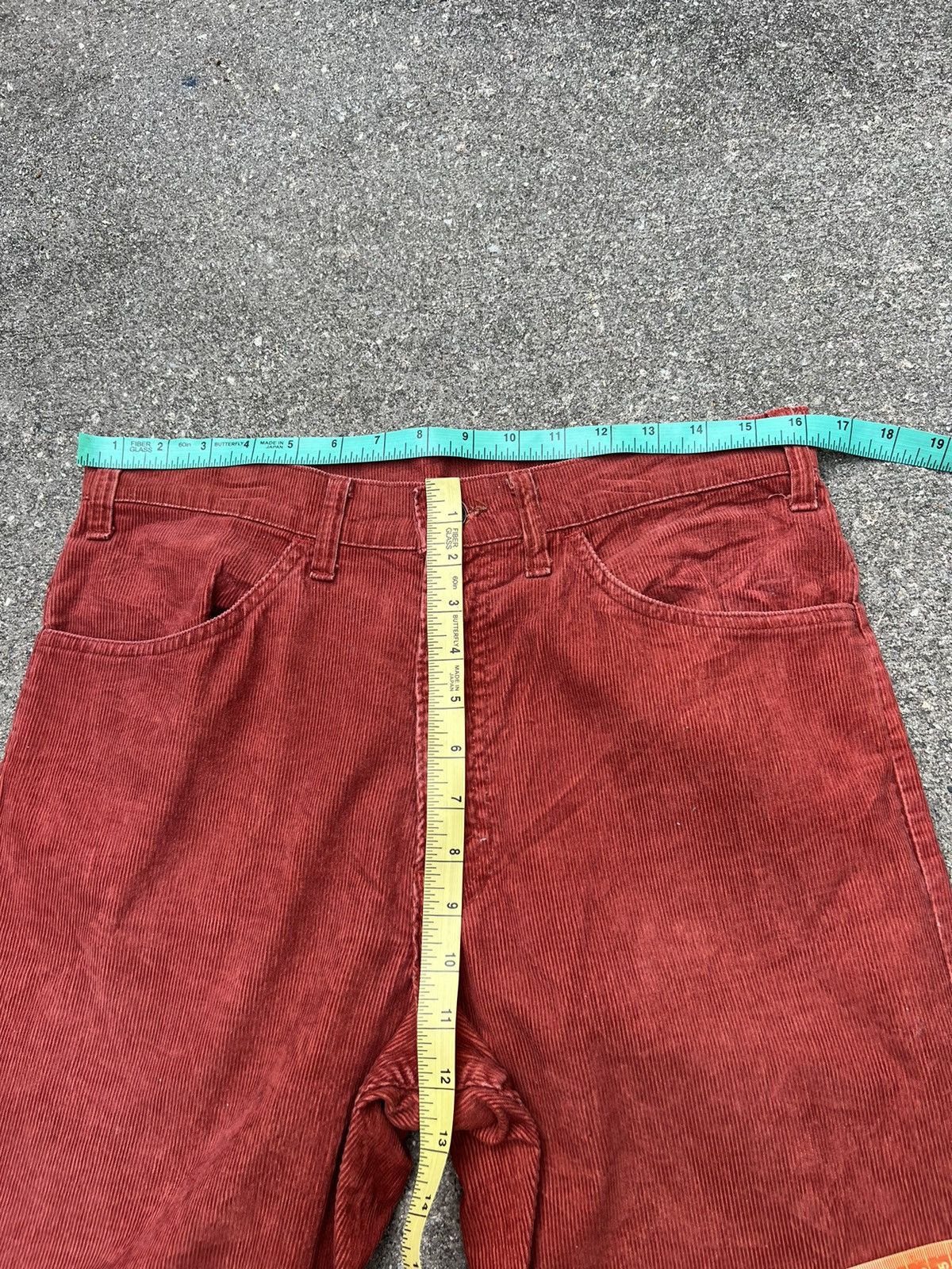 Levi's Vintage Levi’s 646 #3 Faded Red Corduroy Flare Pant Size US 32 / EU 48 - 2 Thumbnail