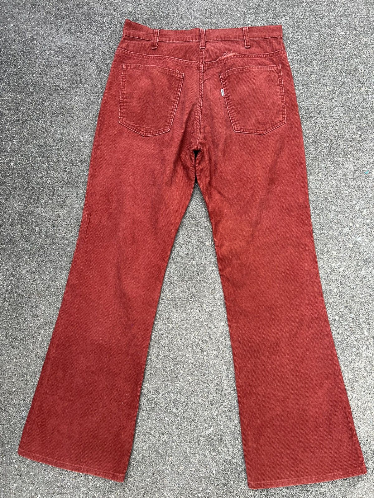 Levi's Vintage Levi’s 646 #3 Faded Red Corduroy Flare Pant Size US 32 / EU 48 - 5 Thumbnail