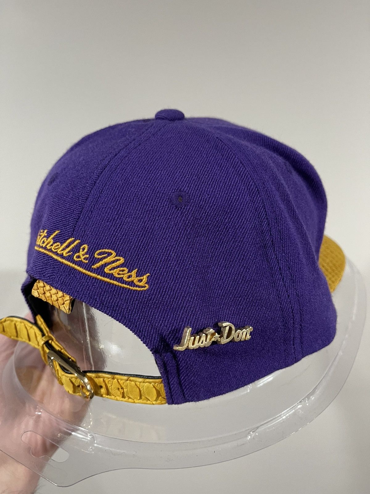 Been Trill Just Don x Been Trill x M&N NBA Los Angeles Lakers Hat Size ONE SIZE - 12 Thumbnail