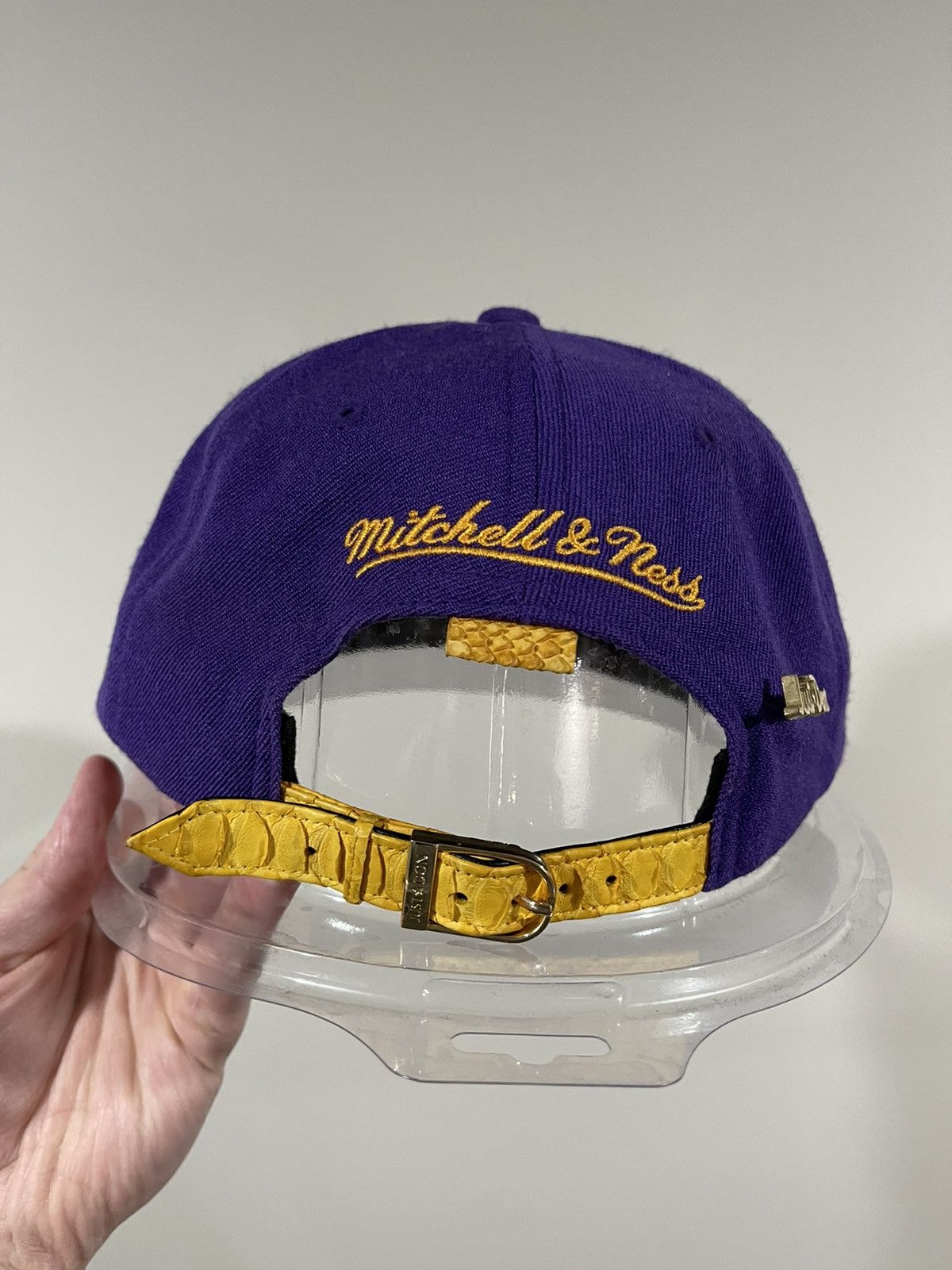 Been Trill Just Don x Been Trill x M&N NBA Los Angeles Lakers Hat Size ONE SIZE - 11 Thumbnail