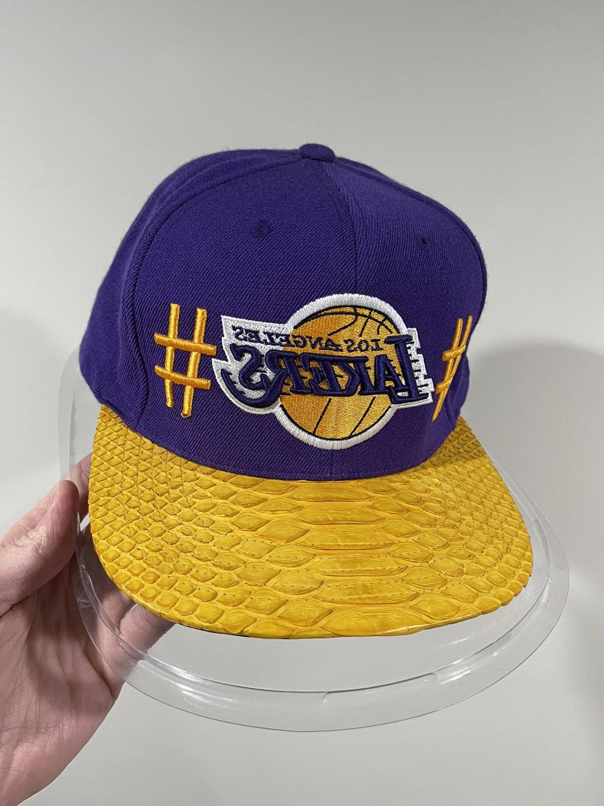 Been Trill Just Don x Been Trill x M&N NBA Los Angeles Lakers Hat Size ONE SIZE - 8 Thumbnail
