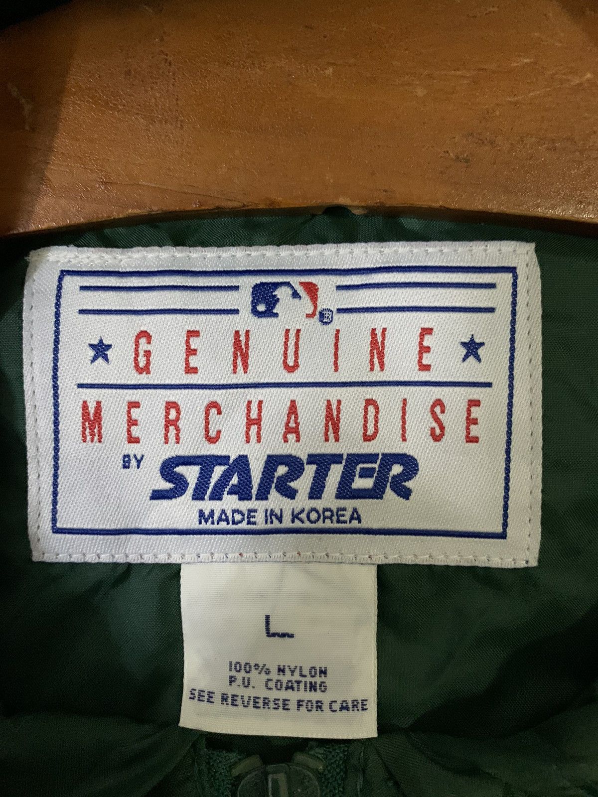 MLB MLB Genuine Merchandise by Starter Angels Windbreaker Size US L / EU 52-54 / 3 - 5 Thumbnail