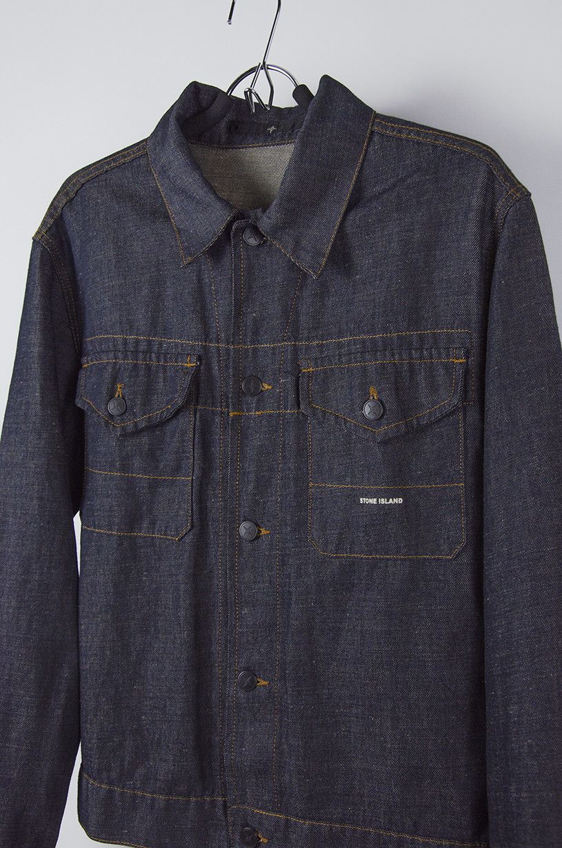 Stone Island STONE ISLAND Denim Distressed Trucker Jacket Size US S / EU 44-46 / 1 - 5 Thumbnail