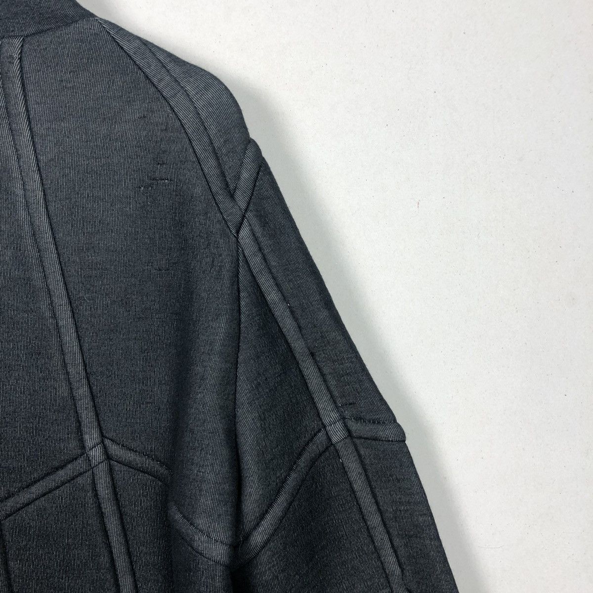 Helmut Lang Deconstructed Helmut Lang Patterned Padded Jacket Size US S / EU 44-46 / 1 - 15 Thumbnail