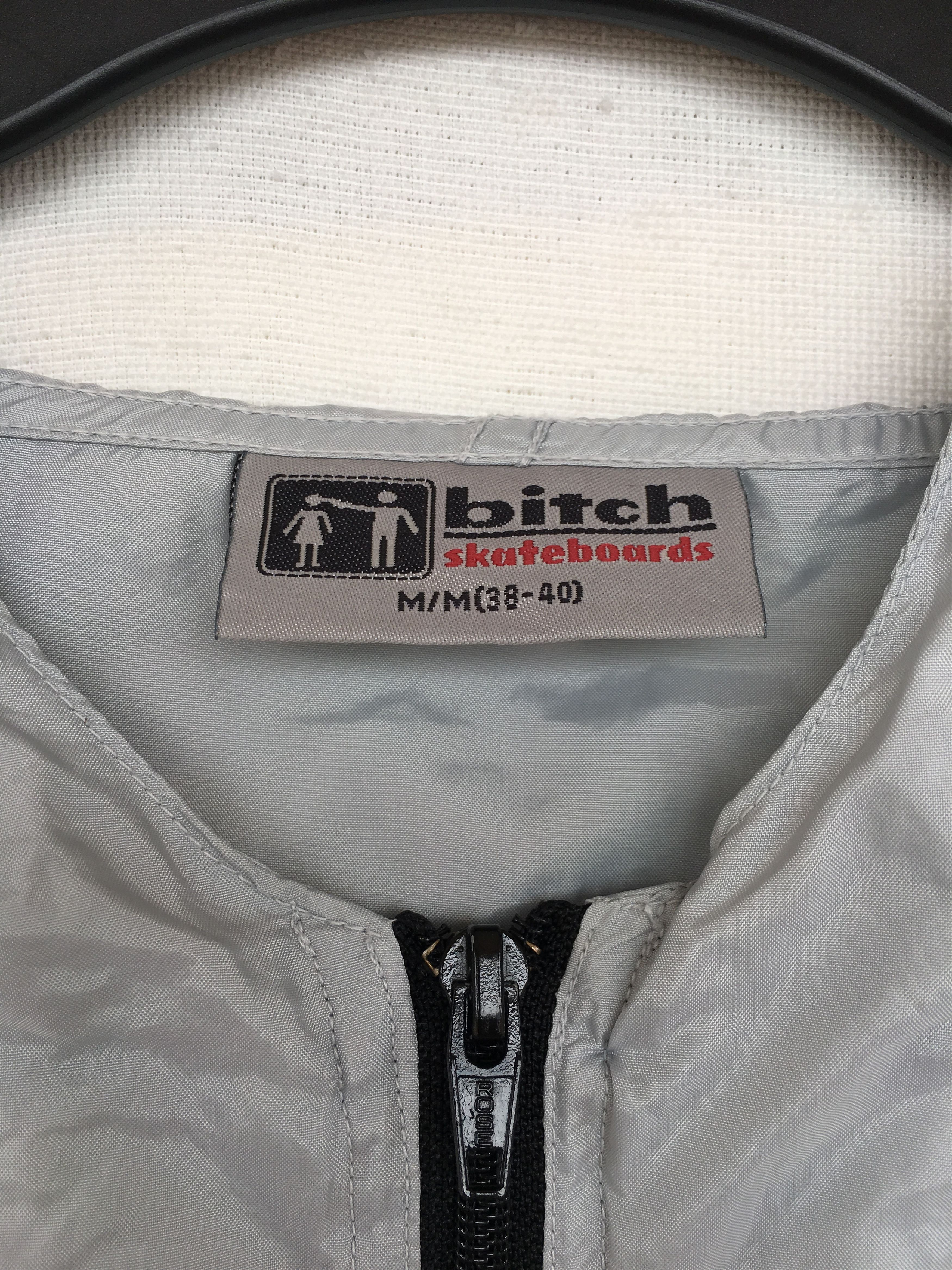 Girl Skateboards Bitch skateboard smock Size US M / EU 48-50 / 2 - 2 Thumbnail