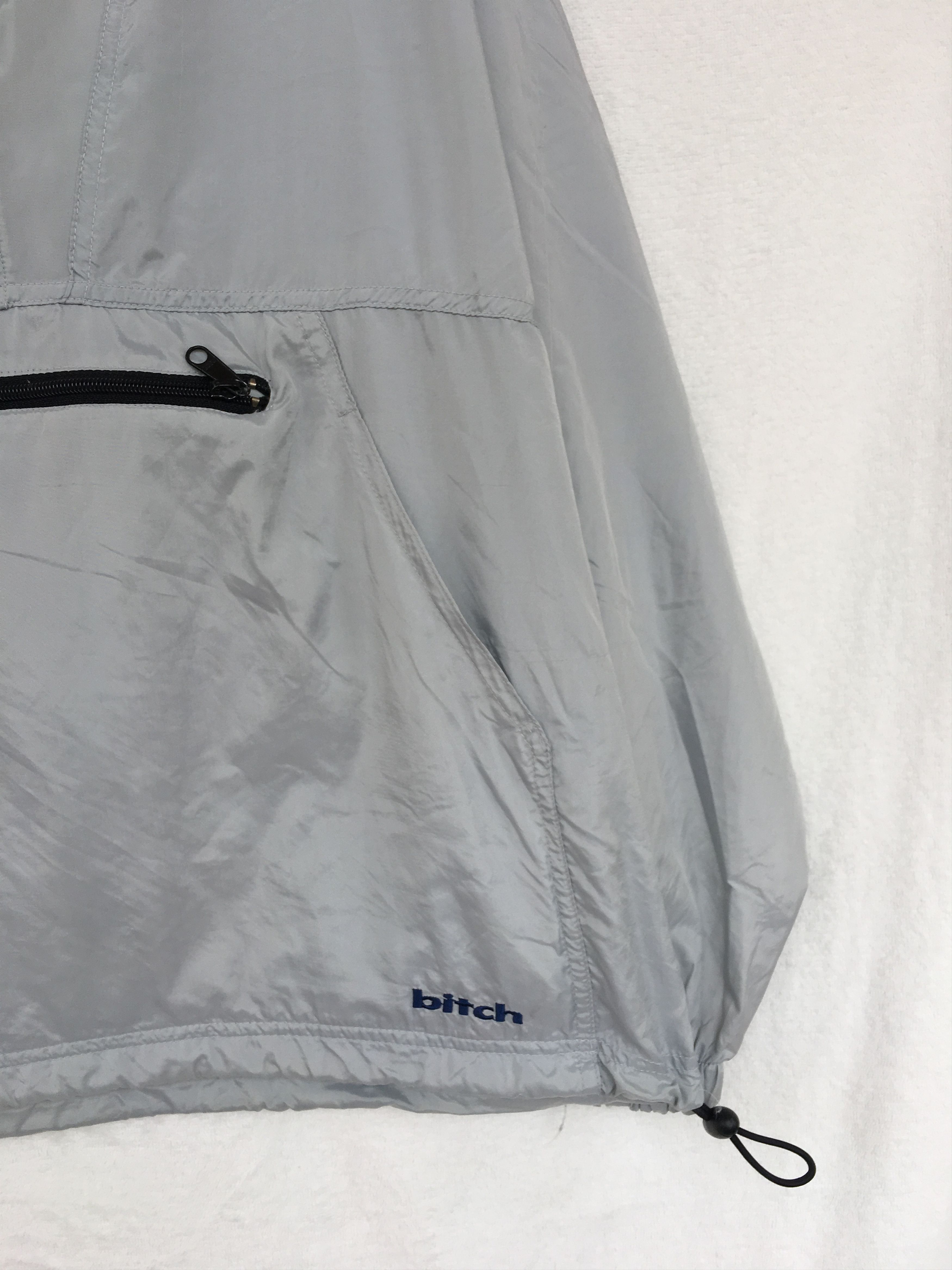 Girl Skateboards Bitch skateboard smock Size US M / EU 48-50 / 2 - 4 Thumbnail
