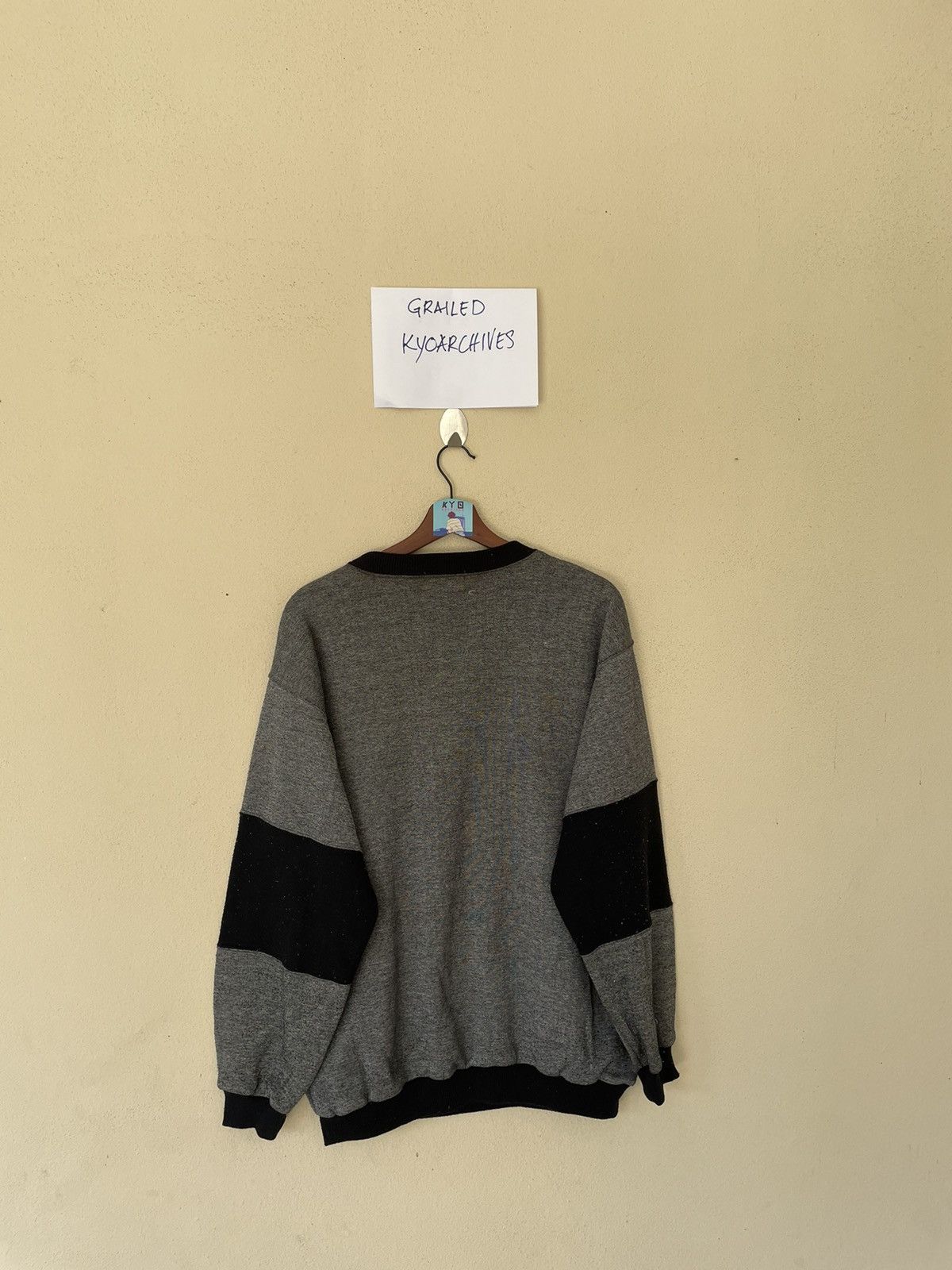 Japanese Brand × Vintage MADISON WALKER EMBROIDERED SWEATSHIRT Size US L / EU 52-54 / 3 - 5 Thumbnail