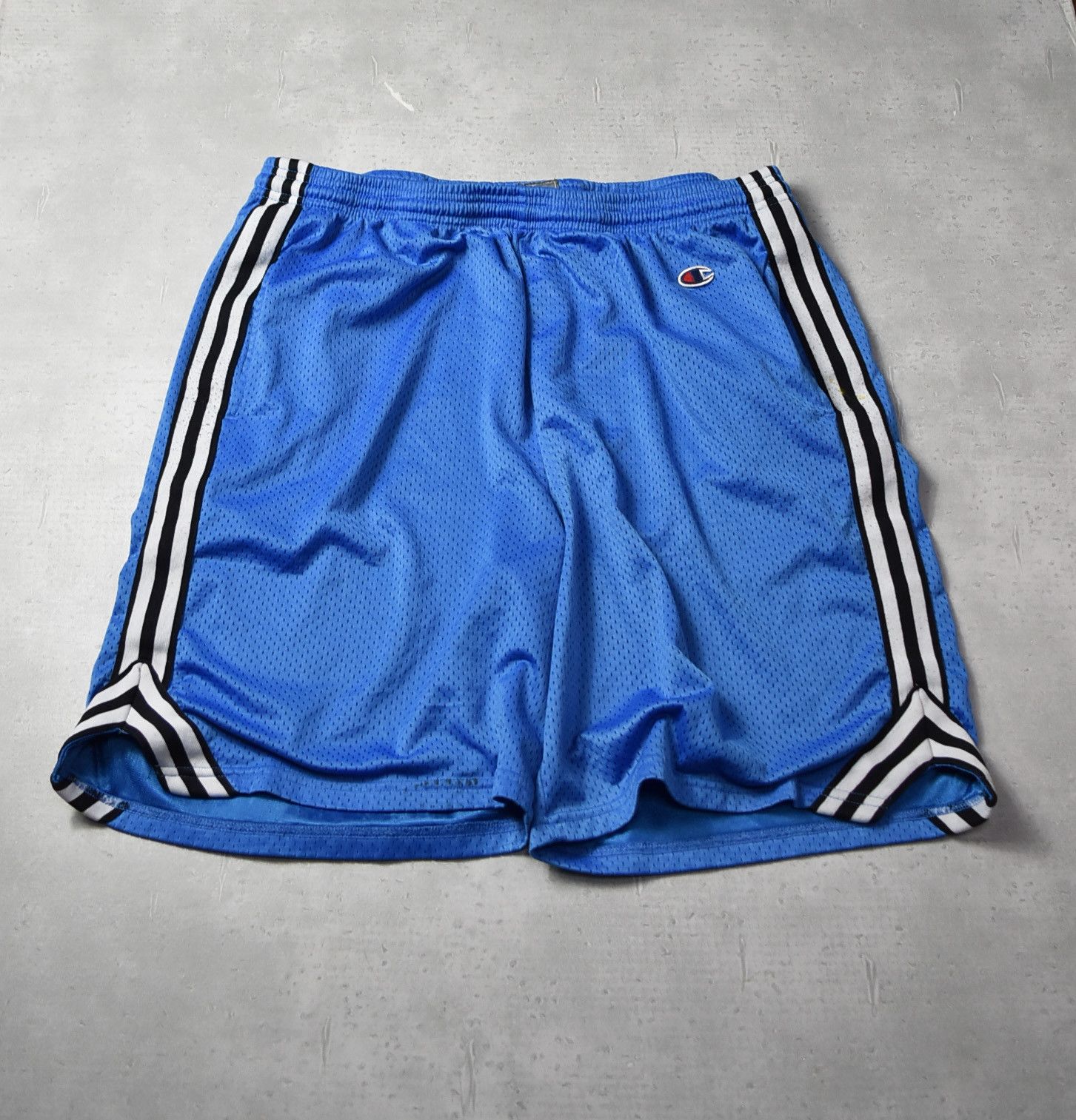 Champion × Vintage side line mesh easy shorts 29307 - 872 58 Size US 32 / EU 48 - 1 Thumbnail