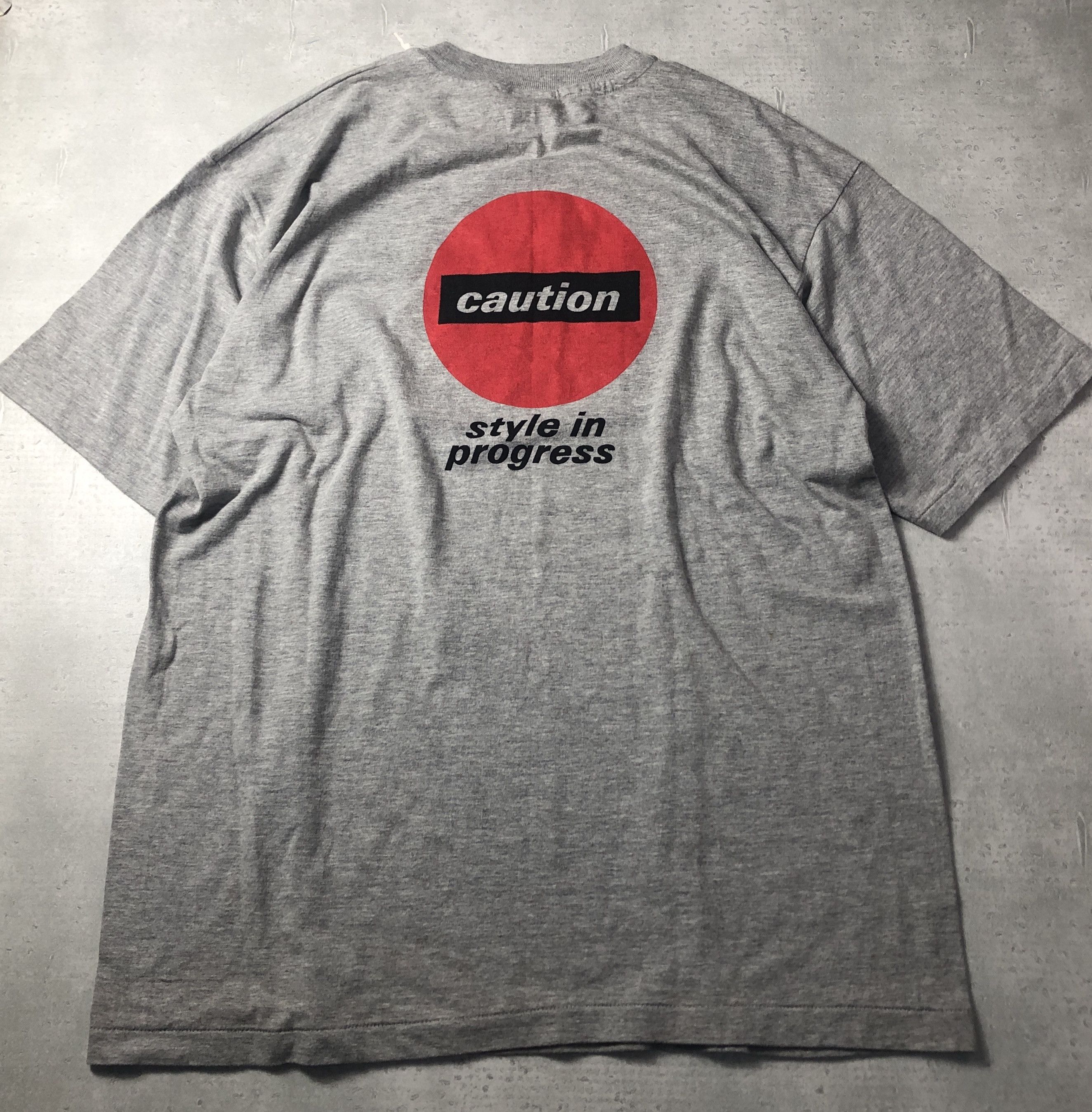 DKNY × Vintage logo graphic tee t-shirt 29305 - 872 69 Size US L / EU 52-54 / 3 - 2 Thumbnail