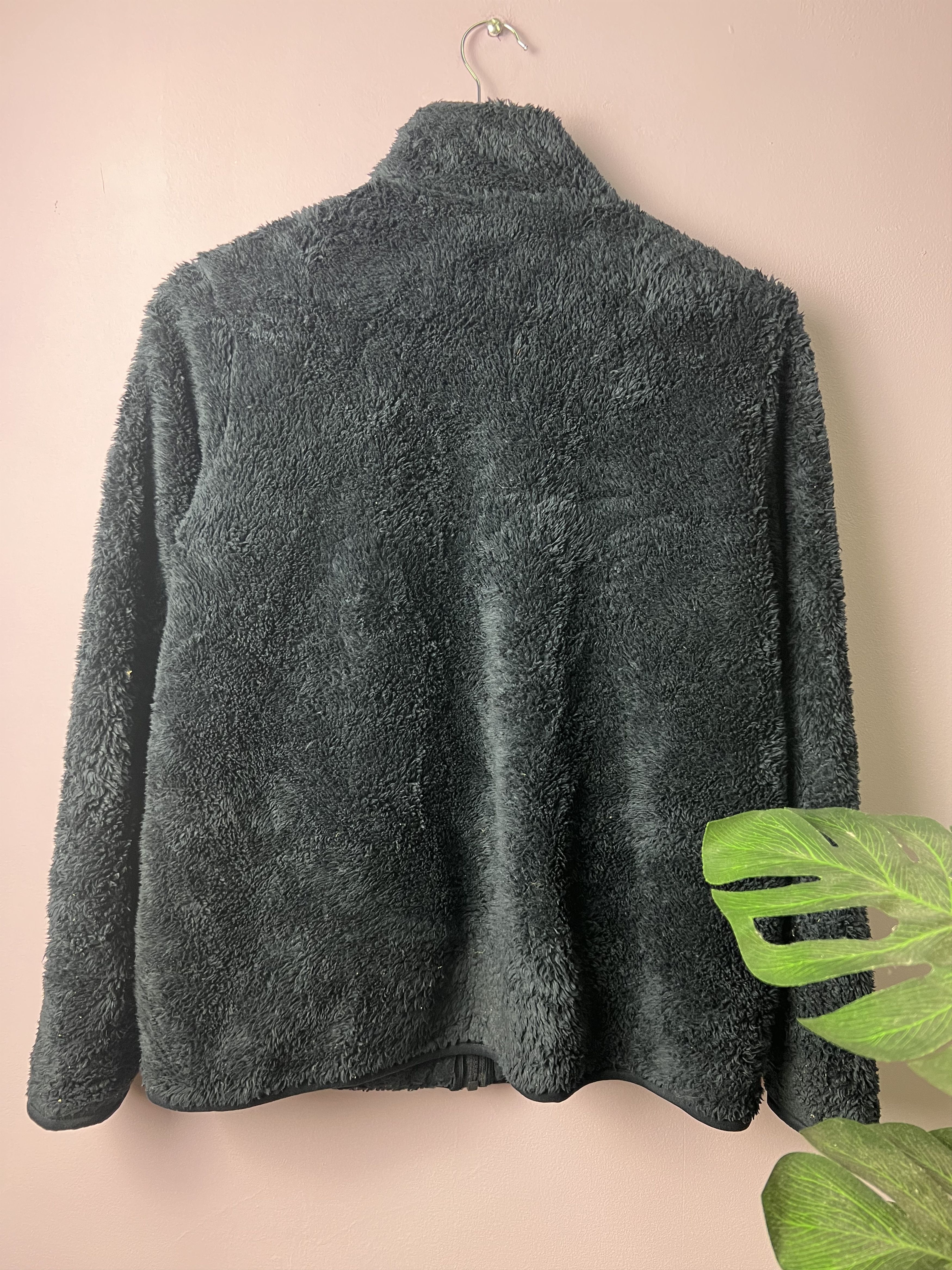 Japanese Brand 🔥Uniqlo Deep Pile Faux Fur Zipper Jackets Size US M / EU 48-50 / 2 - 3 Thumbnail