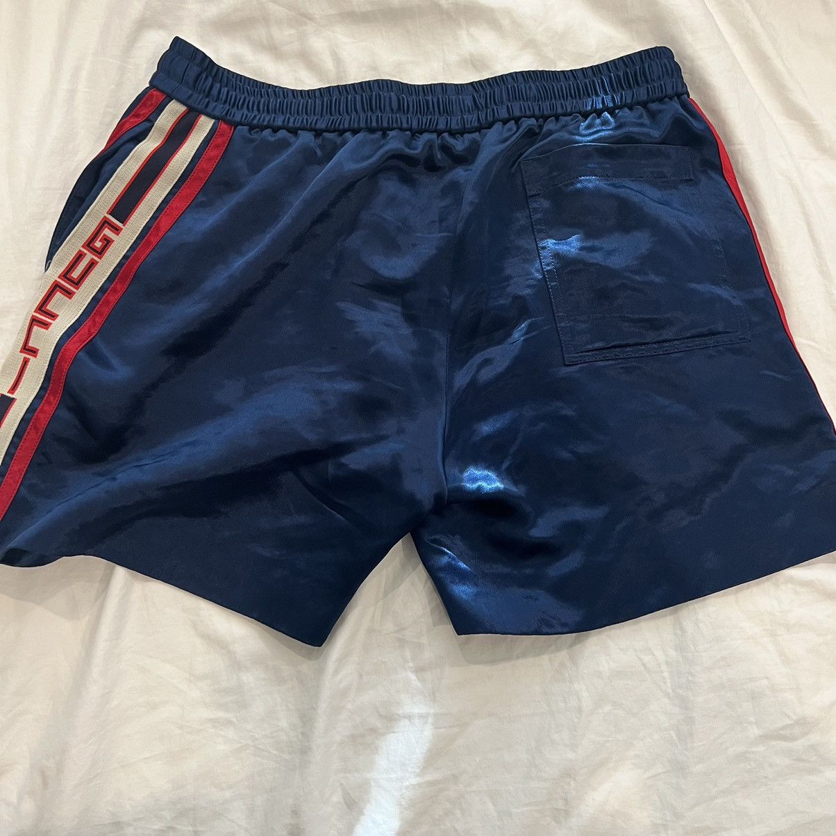 Gucci Gucci Silk Shorts Size US 34 / EU 50 - 2 Thumbnail